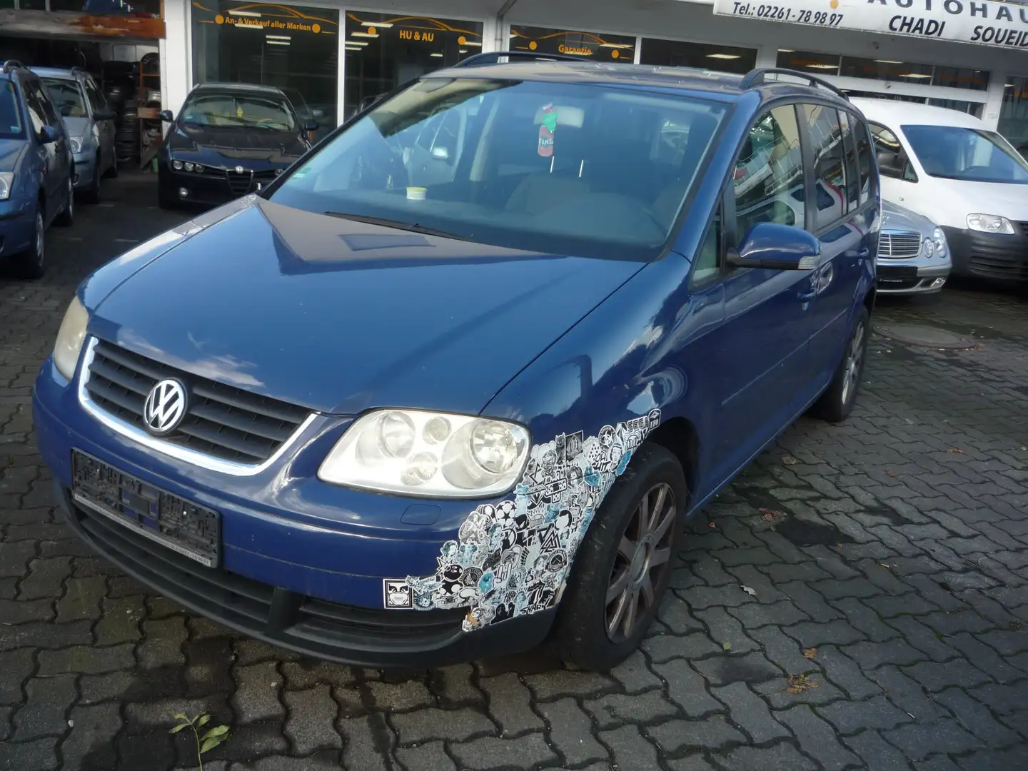 Volkswagen Touran Trendline Blau - 2