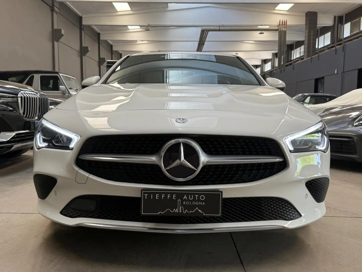 Mercedes-Benz CLA 180 Automatic Sport Bianco - 2