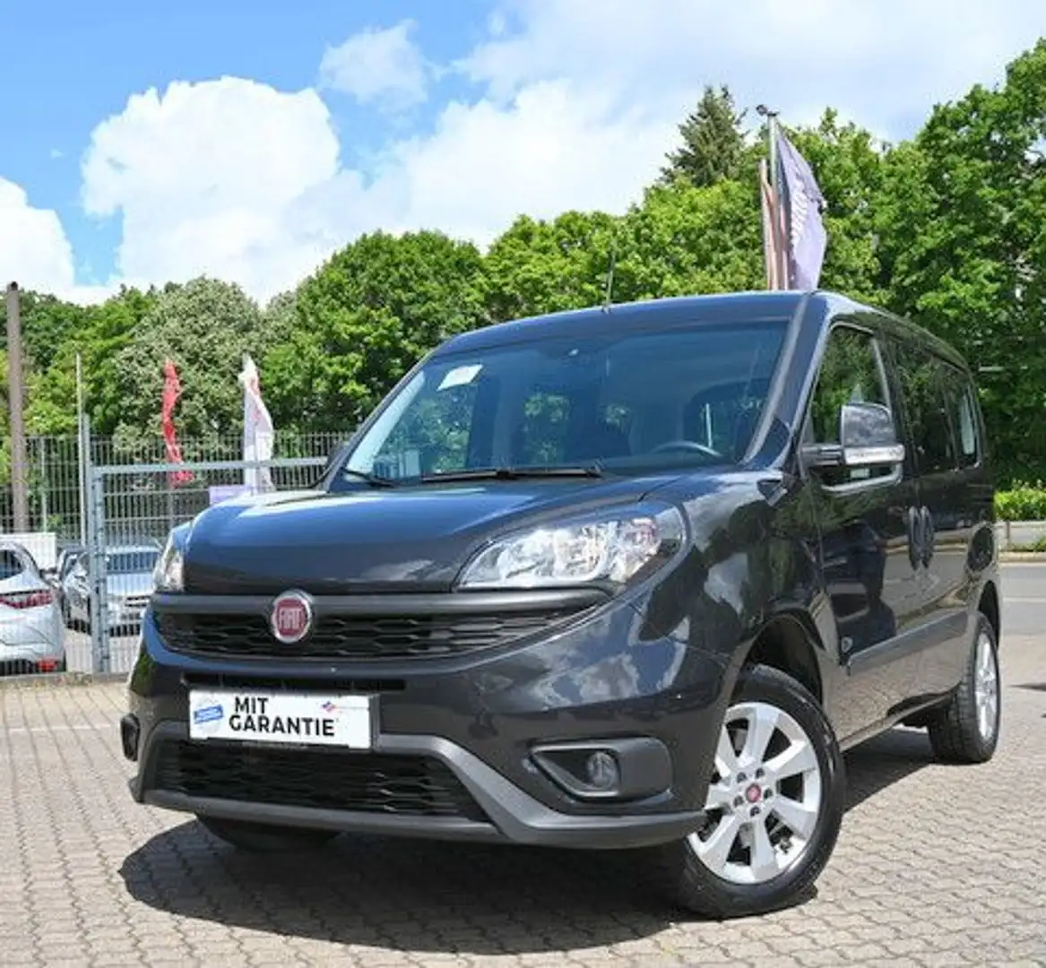 Fiat Doblo 1.4 EASY Navi PDC 2xSchiebetür 1.Hd Schwarz - 1