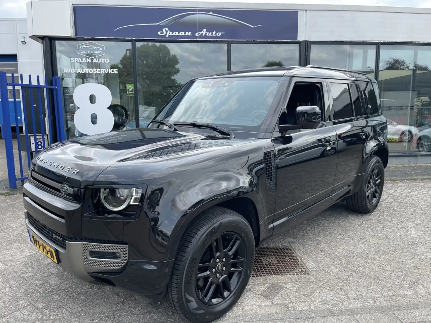 Land Rover Defender Hard Top 3.0 D200 110 MHEV l Grijskenteken l Leer Zwart - 2
