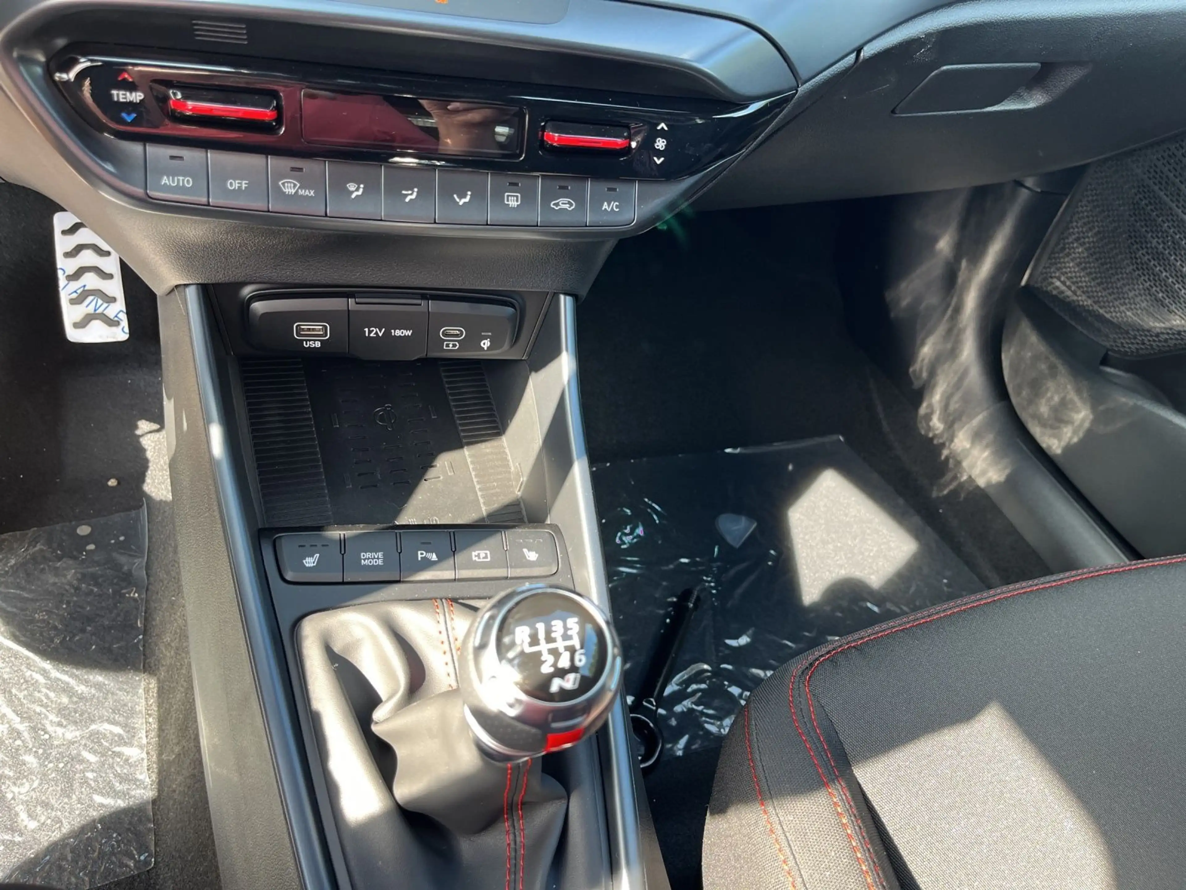 Hyundai i20 FL (MY25) 1.0 T-GDI 6-MT, (100 PS) 2WD N Lin — photo 13