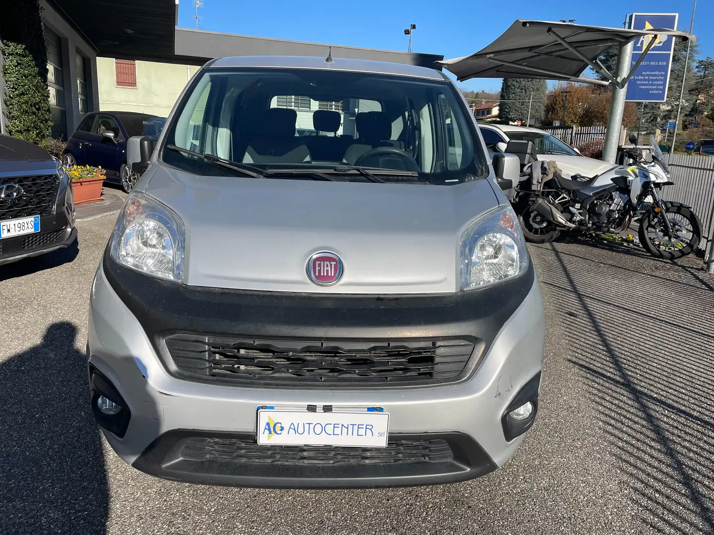 Fiat Qubo Qubo 2017 1.3 mjt 16v Lounge 80cv my19 Argent - 2