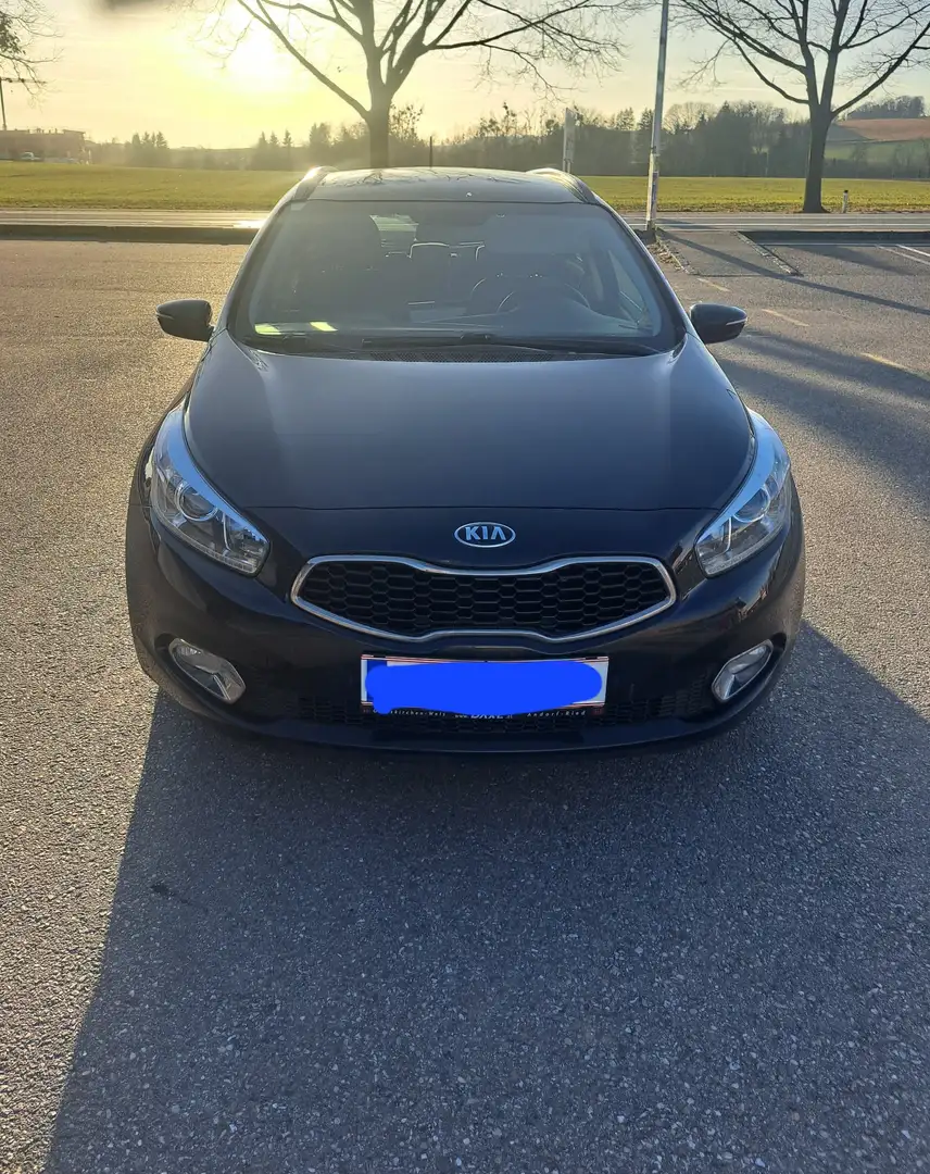 Kia Ceed SW / cee'd SW 1,4 CRDi Fifa Brazuca - 2