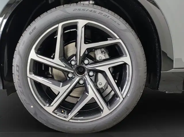 Audi Q6 E-Tron view 7