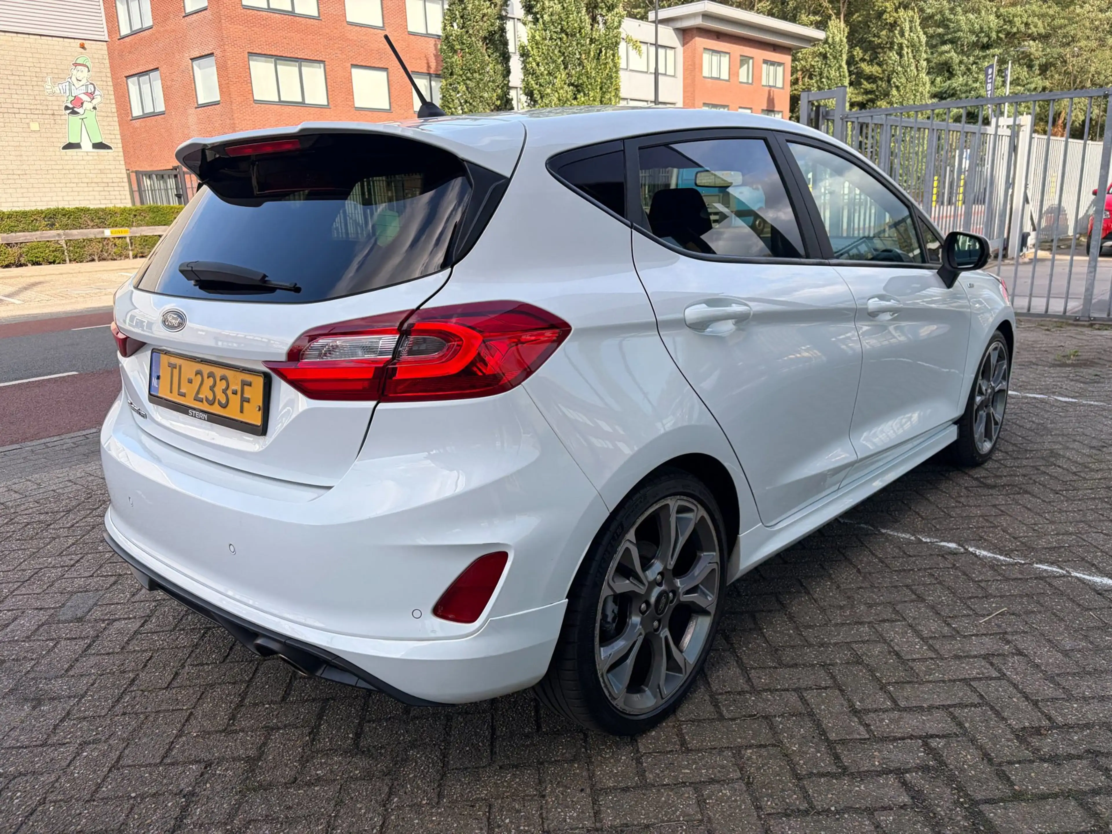 Ford Fiesta 1.0 EcoBoost ST-Line / Carplay / PDC / LED — photo 6
