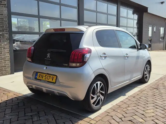 Peugeot 108 view 2