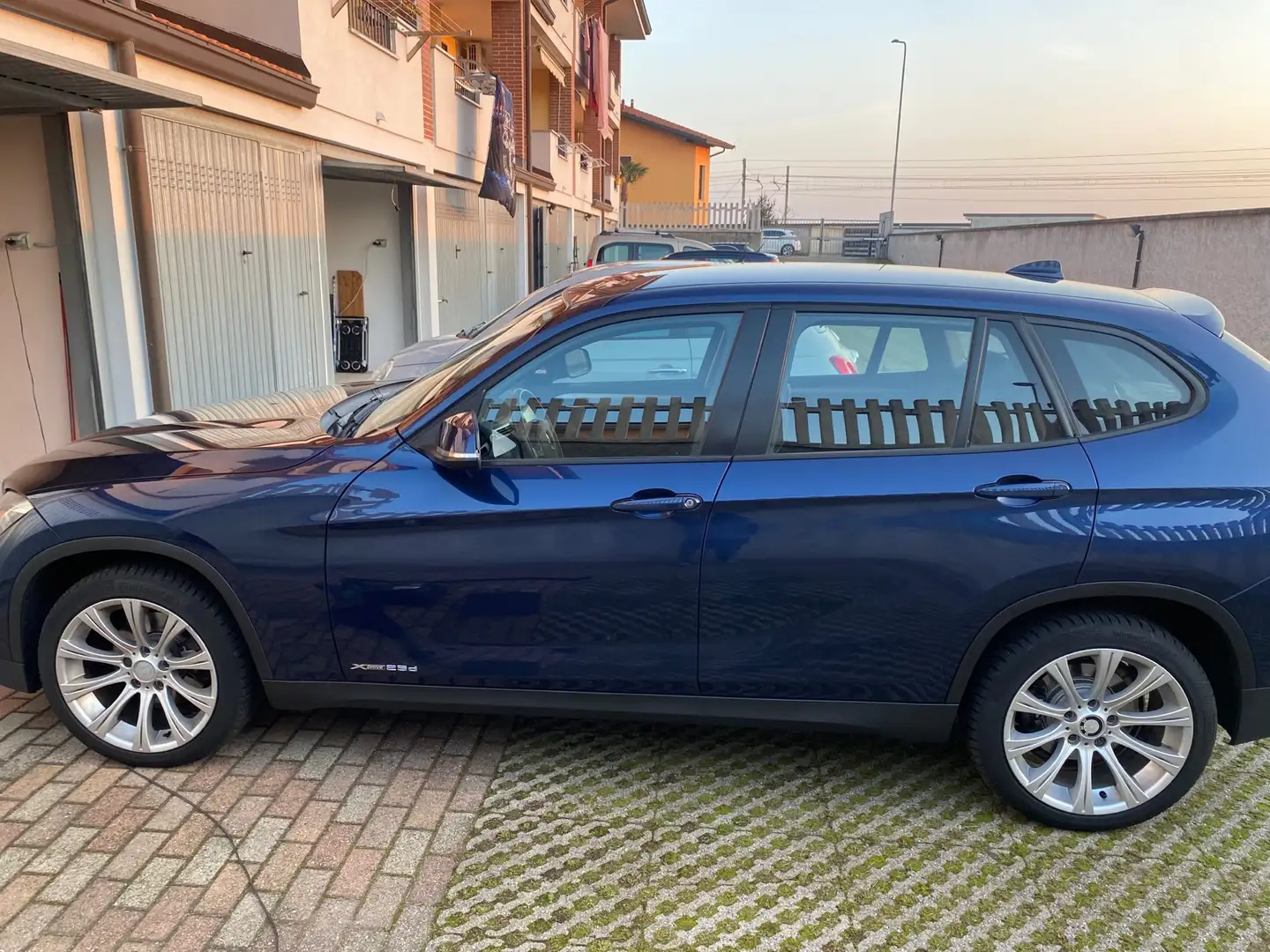 BMW X1 xdrive25dA Blu/Azzurro - 1