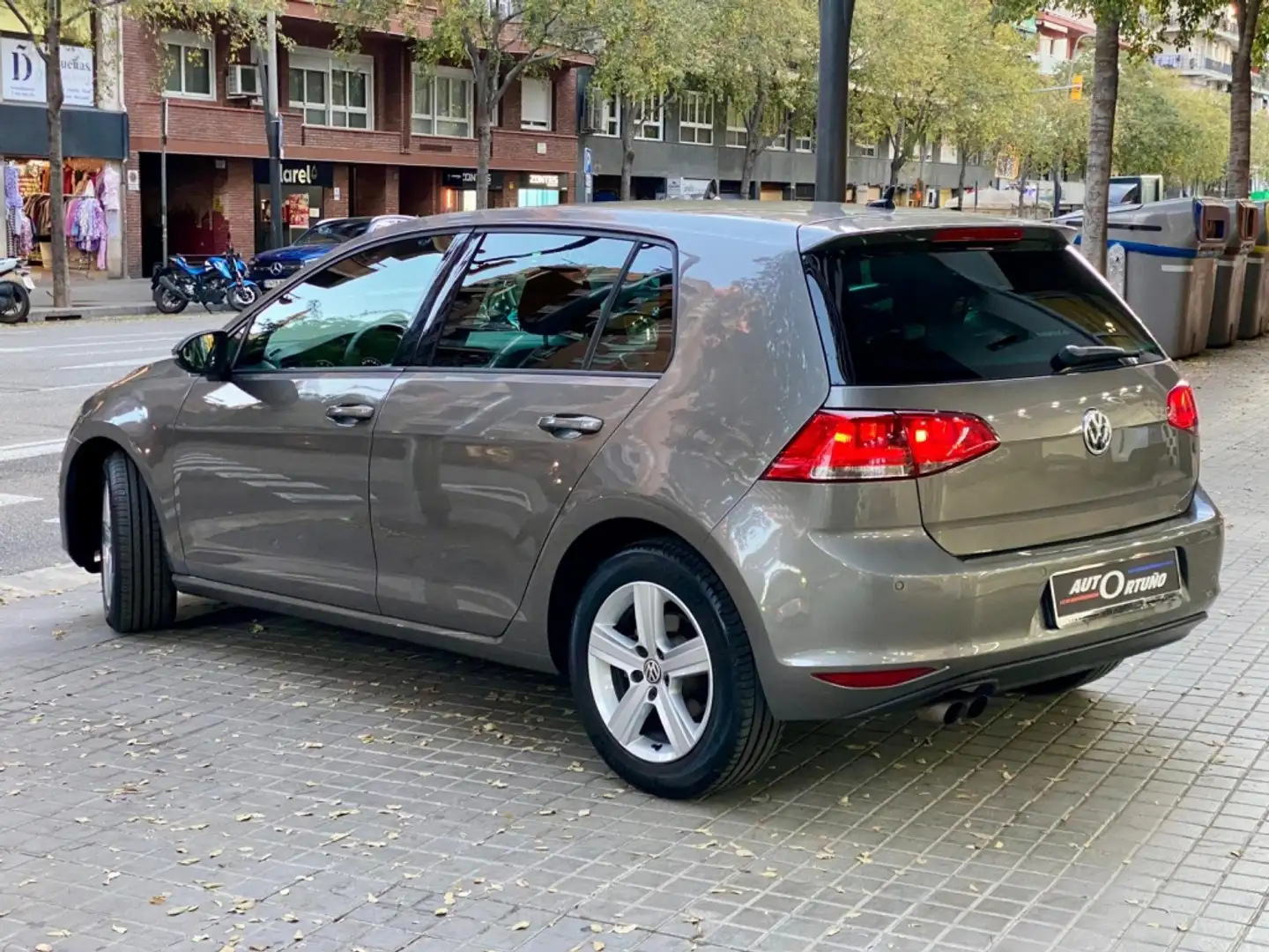 Volkswagen Golf 1.4 TSI BMT Advance DSG 122 Beige - 2