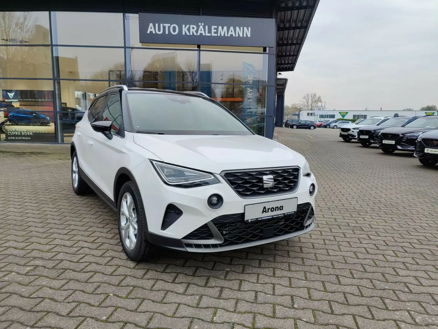 SEAT Arona FR 1,5 TSI DSG*Navi*LED*Kamera* Weiß - 1