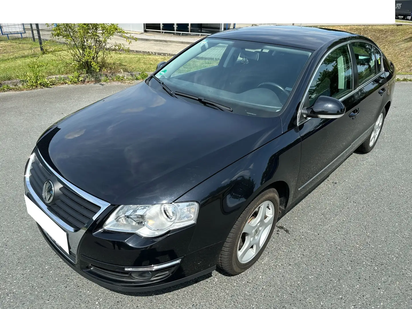 Volkswagen Passat Passat 2.0 TDI, Automatik, AHK, wenig KM Black - 1