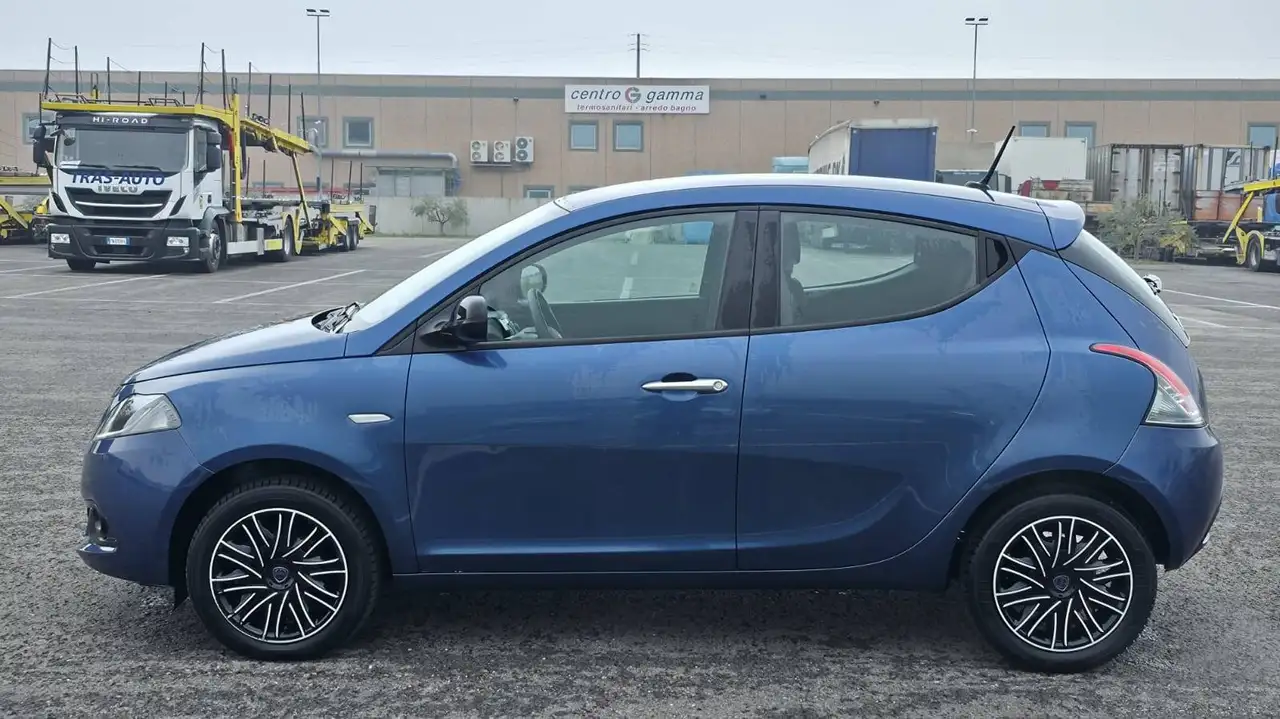 Lancia Ypsilon 2022