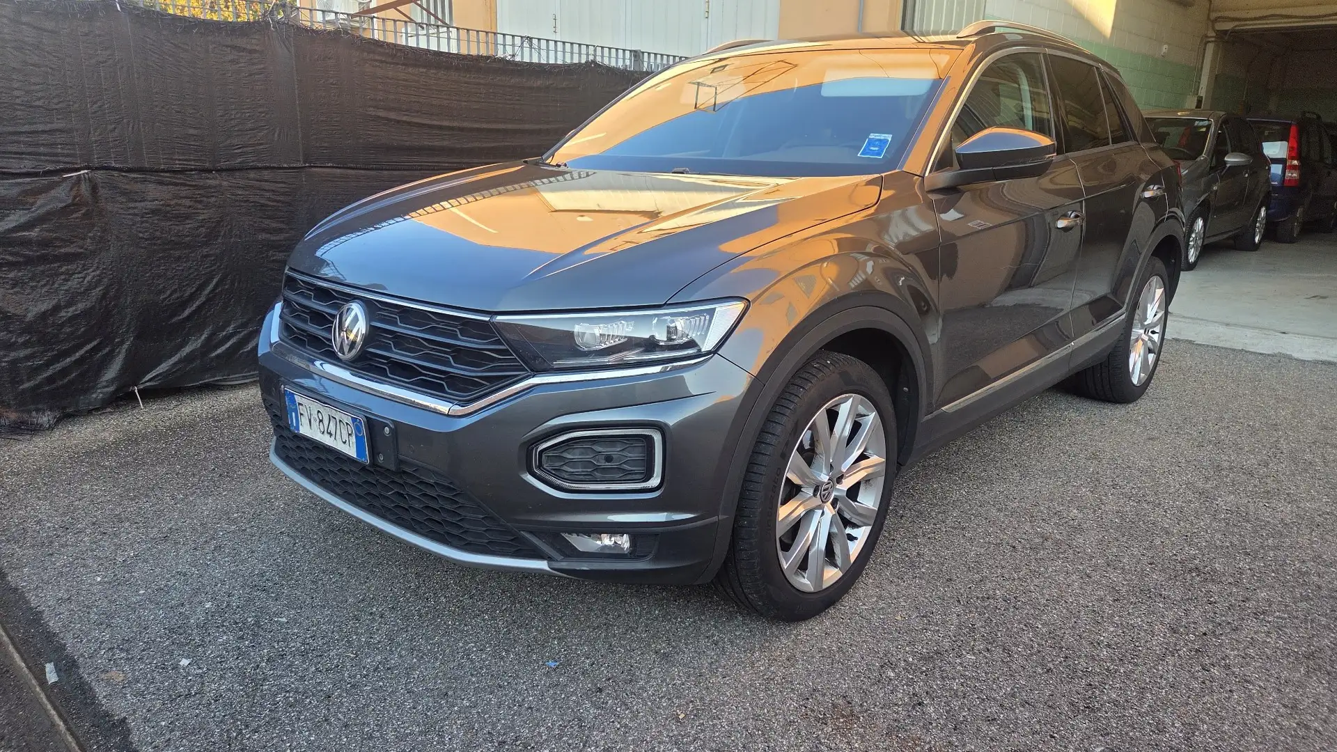 Volkswagen T-Roc 2.0 TDI SCR 4MOTION Advanced BlueMotion Technology Grigio - 1