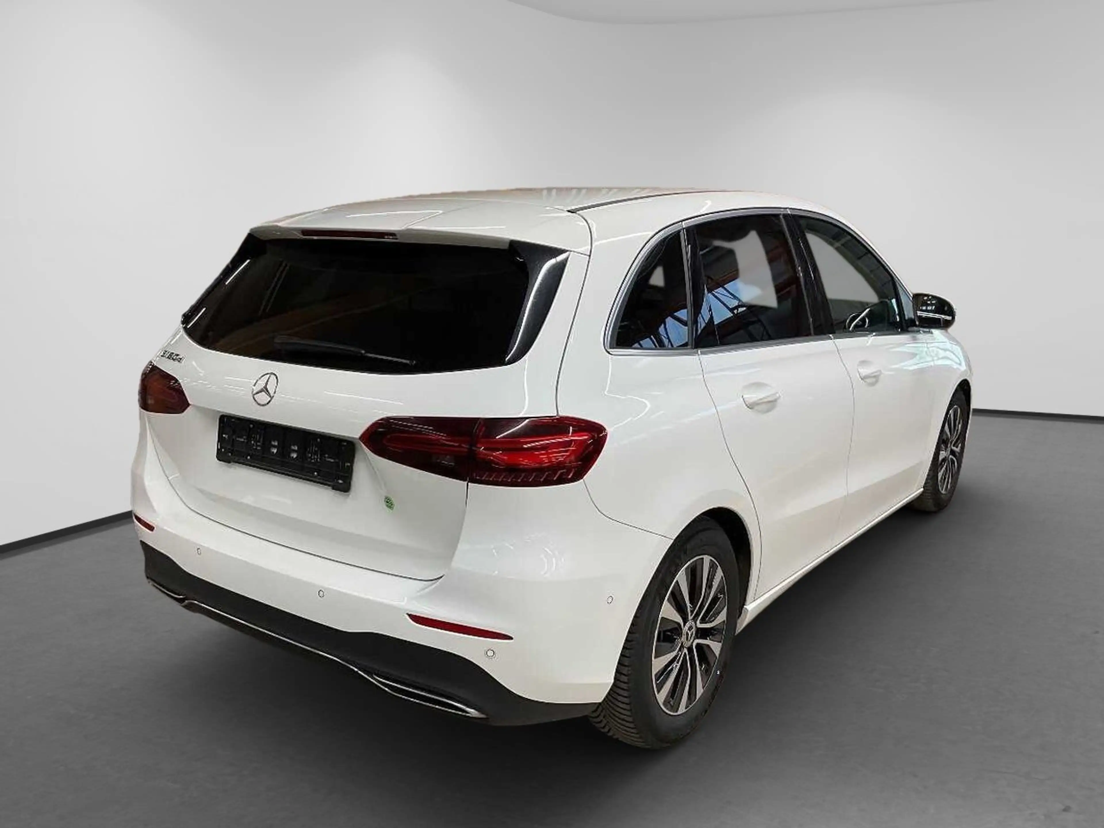Mercedes-Benz B 180 d Progressive El.Heckkl. Key LED Lane AUT — photo 7