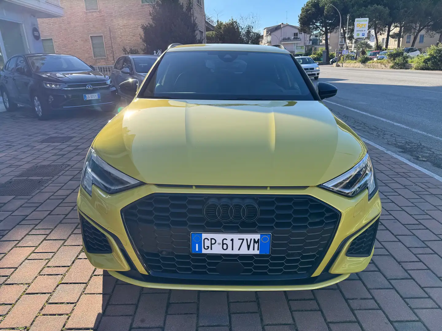 Audi A3 A3 Sportback 35 2.0 tdi S line Edition s-tronic Giallo - 2