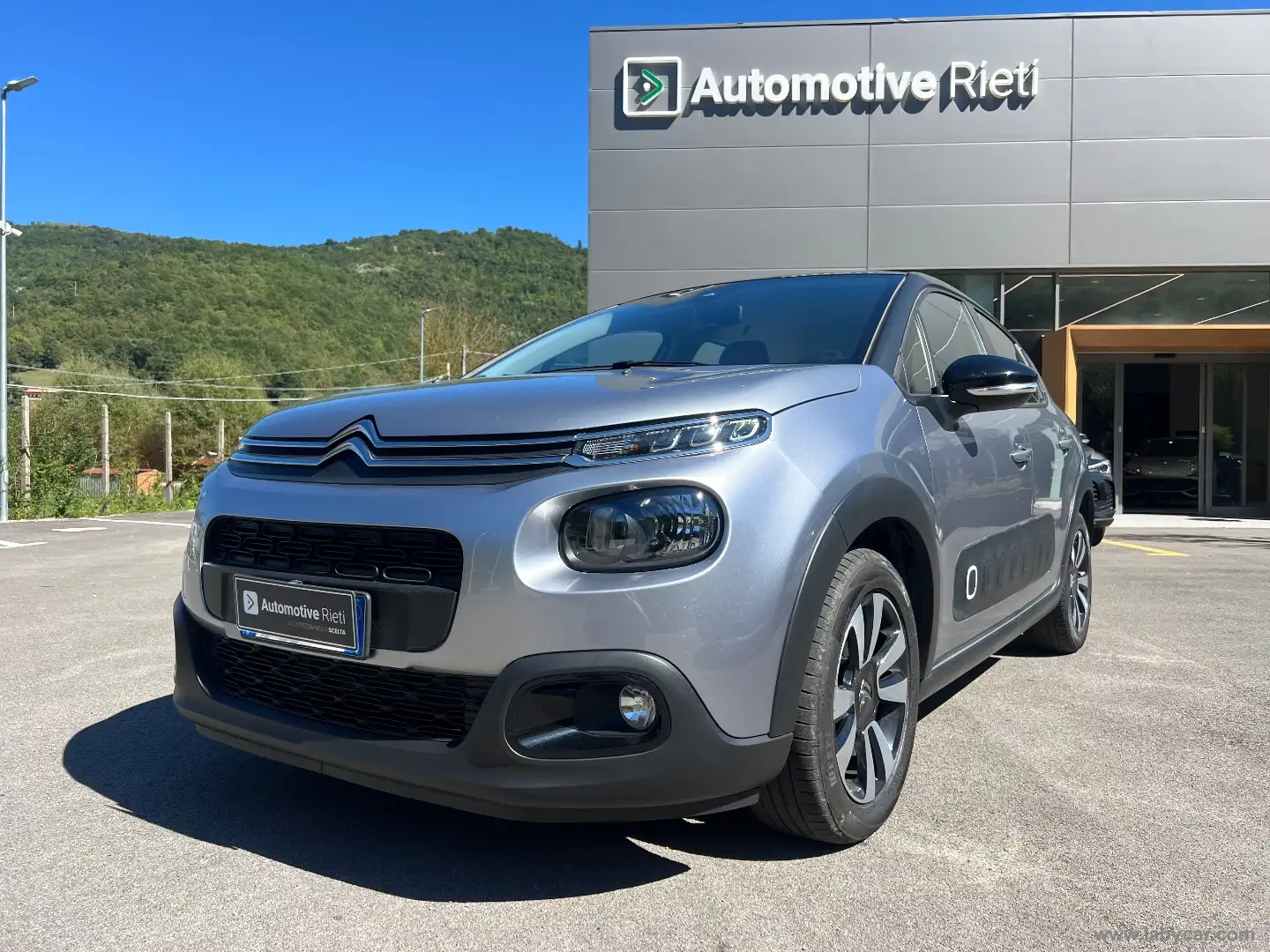 Citroen C3 PureTech 82 S&S Shine Gris - 1