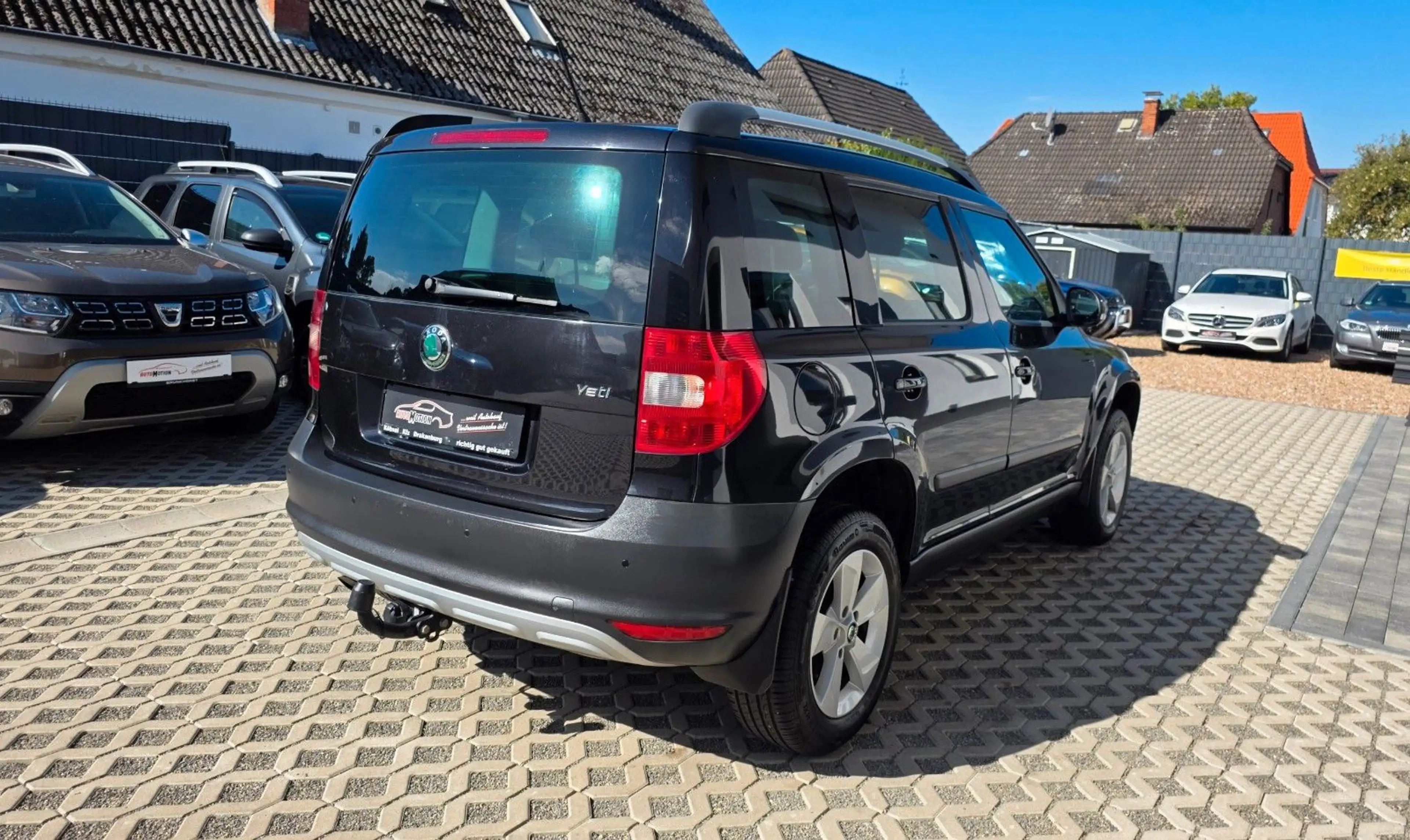 Skoda Yeti Active Plus Edition*TÜV & Inspektion Neu* — photo 3