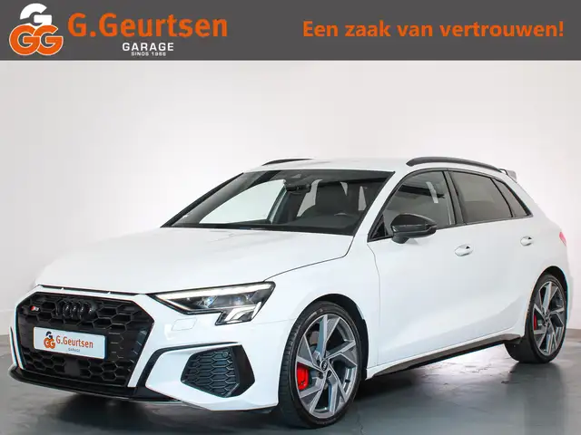 Audi S3 Sportback 2.0 TFSI quattro 310PK | Carbon | Virtua