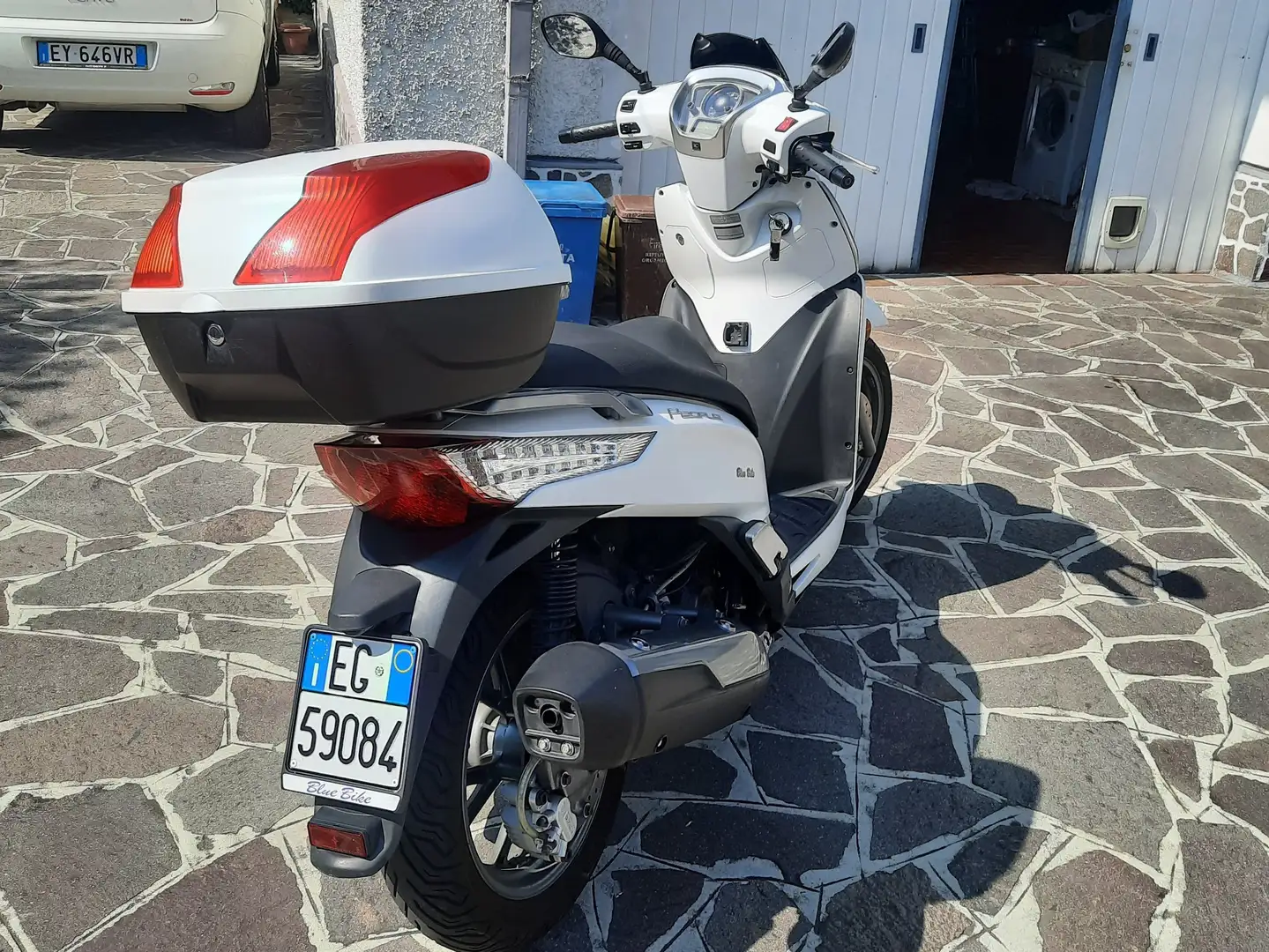 Kymco People S 300i Wit - 2