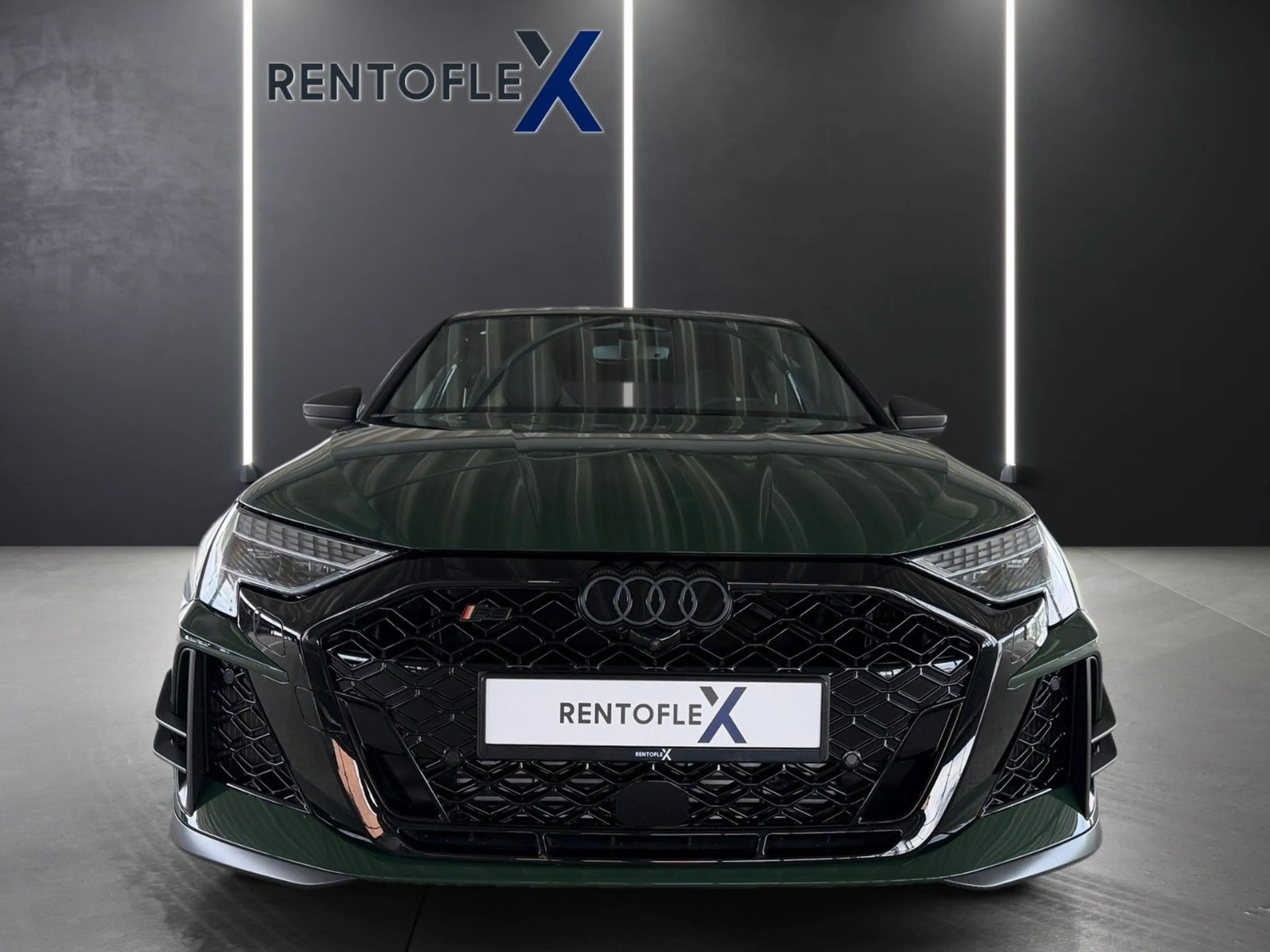 Audi RS3 Competition limited Sportback — photo 3