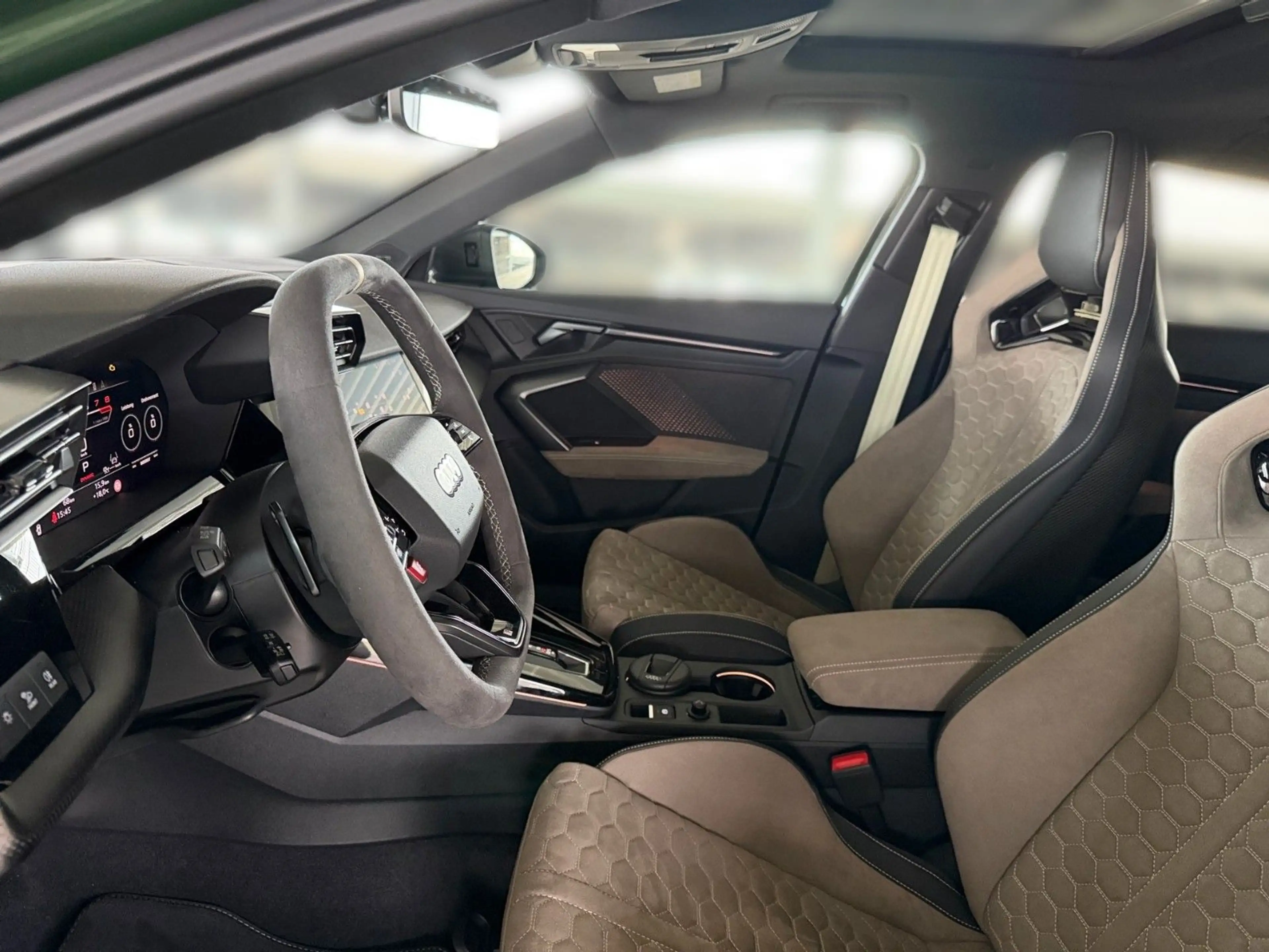 Audi RS3 Competition limited Sportback — photo 9
