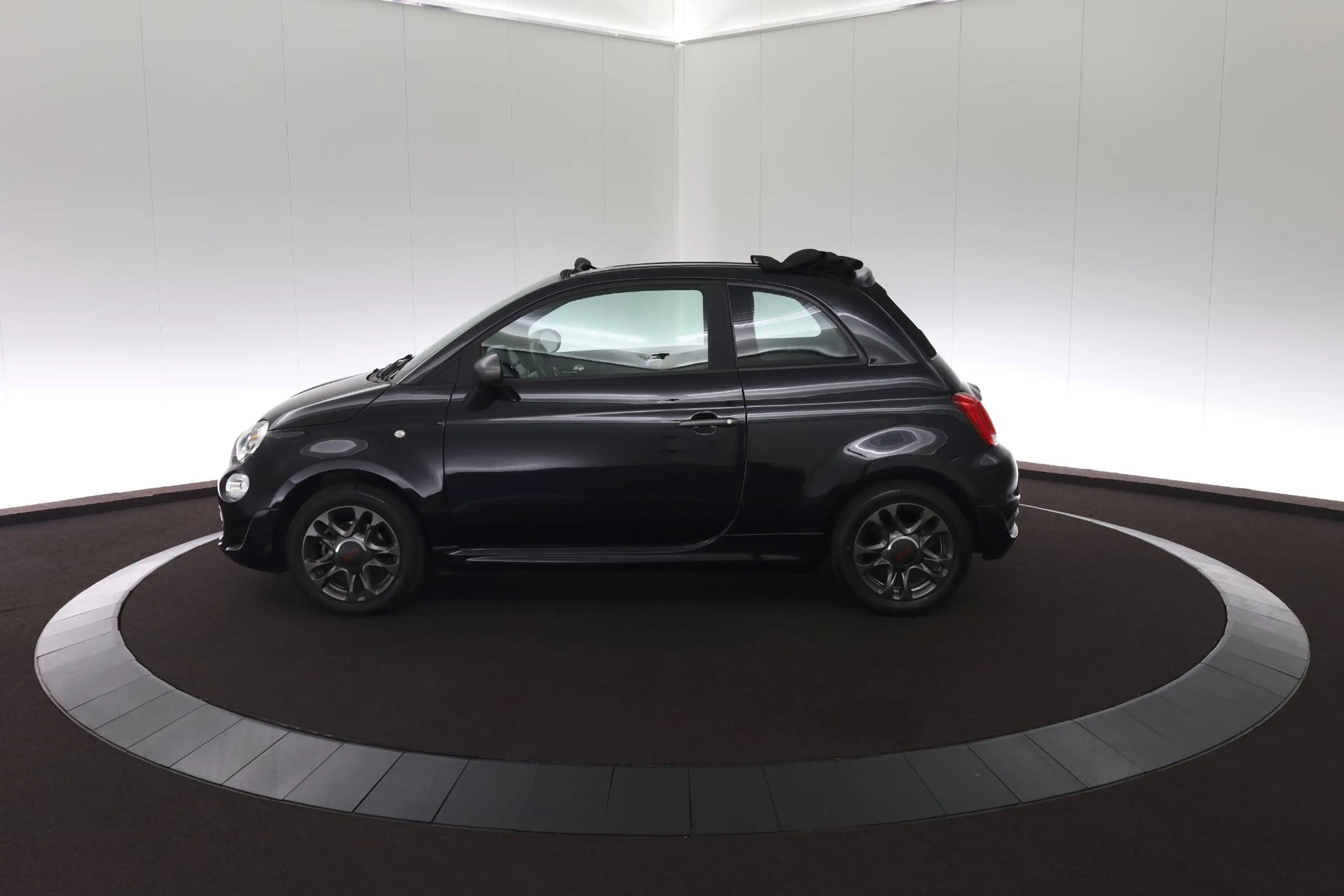 Fiat 500 1.2 Lounge Cabrio 4- Cinder perfecte staat — photo 2
