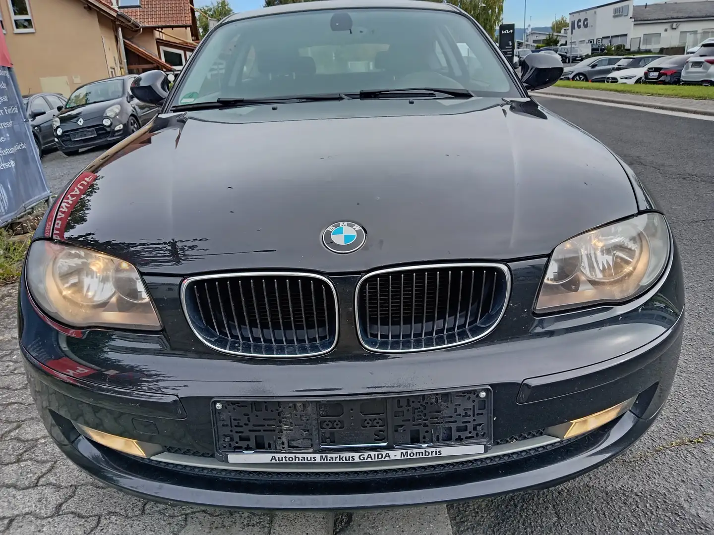 BMW 116 116i TÜV 8/2027** Schwarz - 1