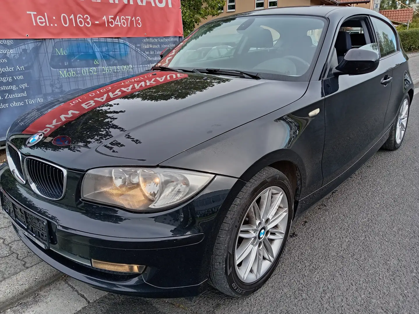 BMW 116 116i TÜV 8/2027** Schwarz - 2
