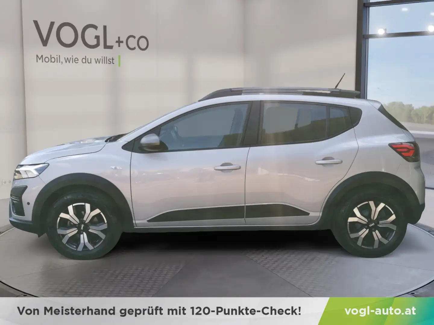 Dacia Sandero Stepway Expression TCe 110PS Grau - 2