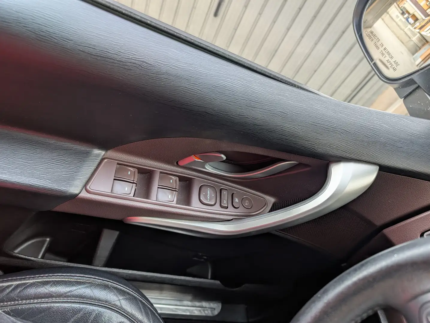 Mahindra XUV500 2.2 16v W8 fwd 7p.ti M1 - 1