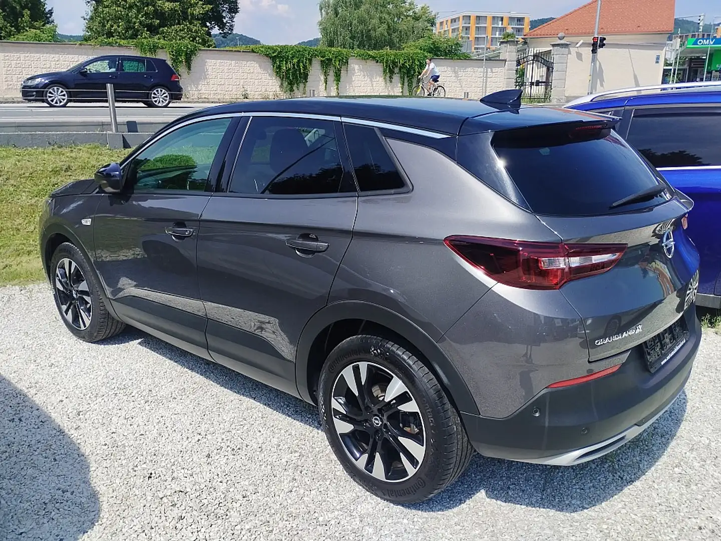Opel Grandland X 1,5 CDTI BlueInj. Innovation Aut. Start/Stopp Grigio - 2