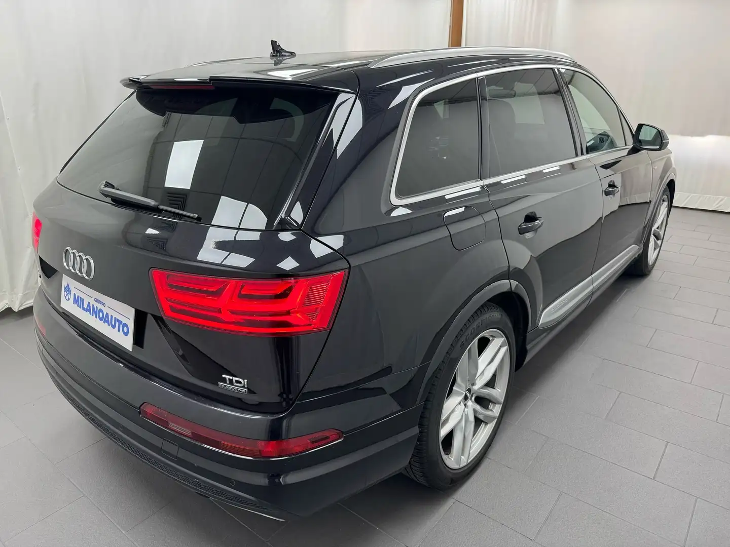 Audi Q7 3.0 TDI QUATTRO TIPTRONIC *ACC+NAVI+TELECAMERA* Nero - 2