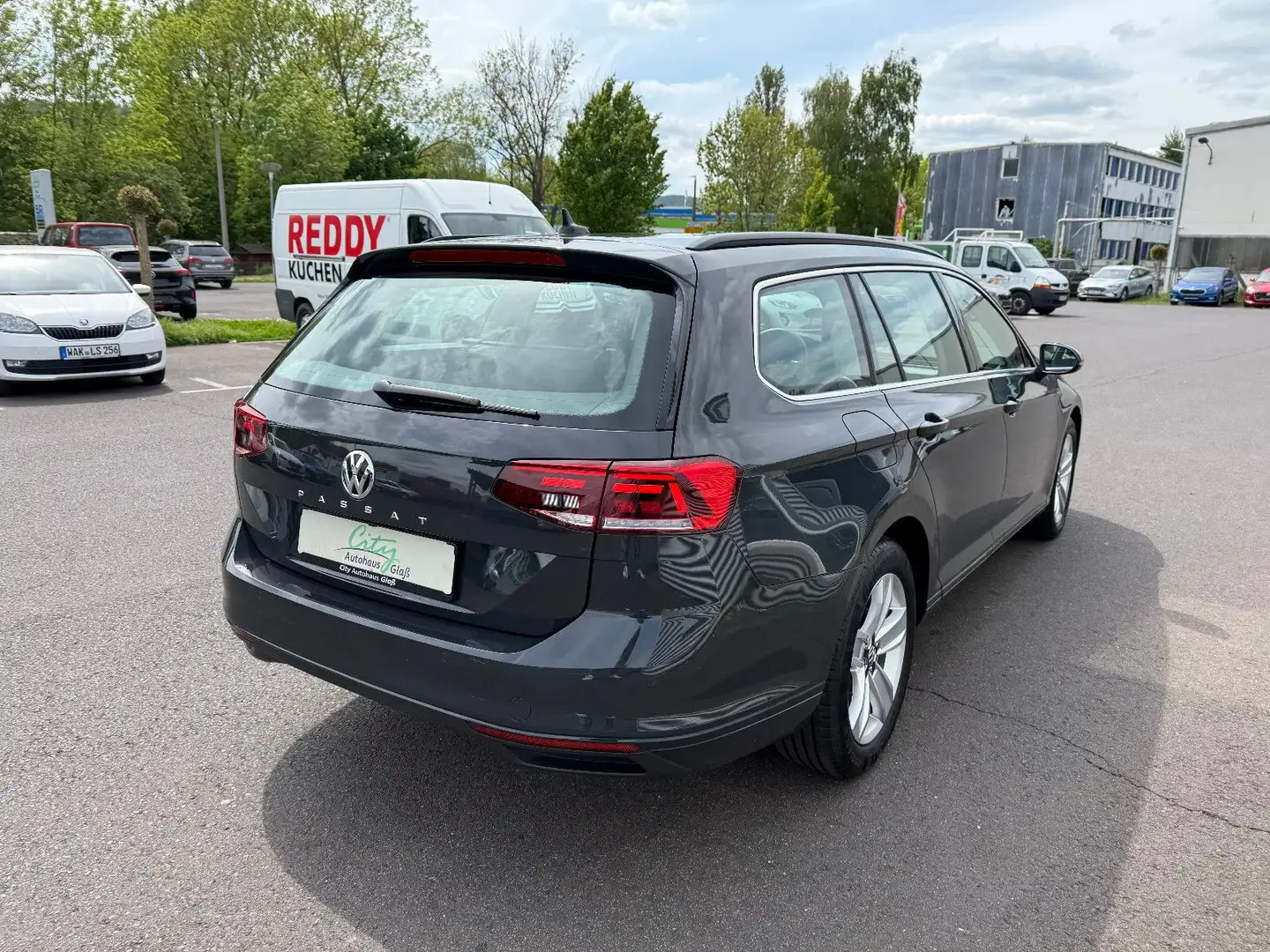 Volkswagen Passat Variant Business+LED+AID+AppC.+RFK Gris - 2
