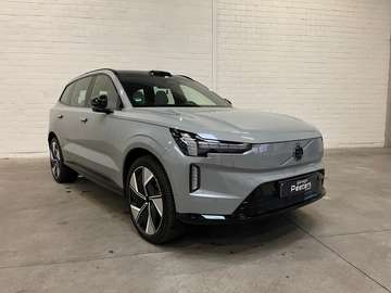 Twin motor AWD Ultra Bowers&Wilkins Pano Acc