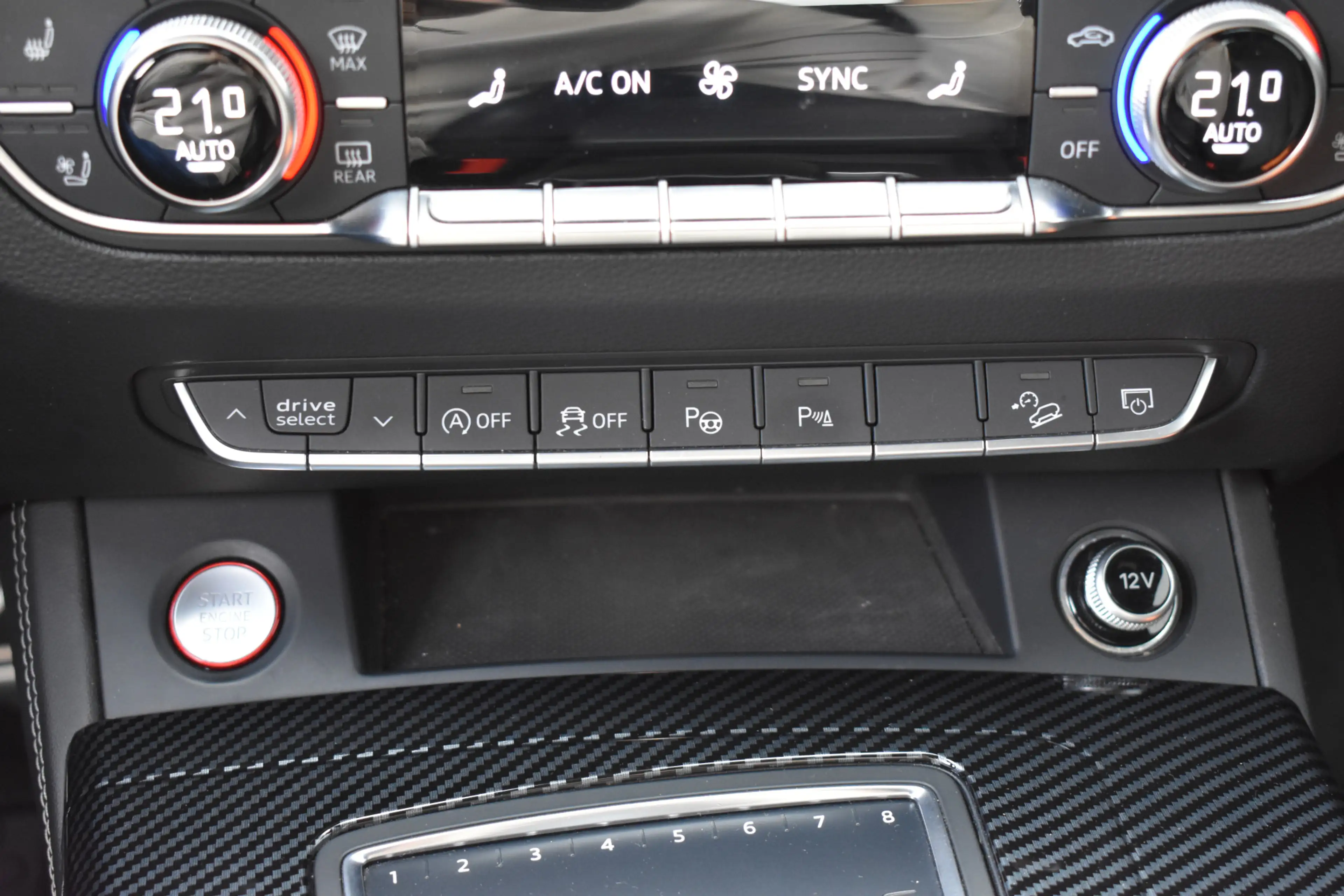 Audi Q5 3.0 TFSI SQ5 quattro Pro Line Plus Matrix-LED | B& — photo 17