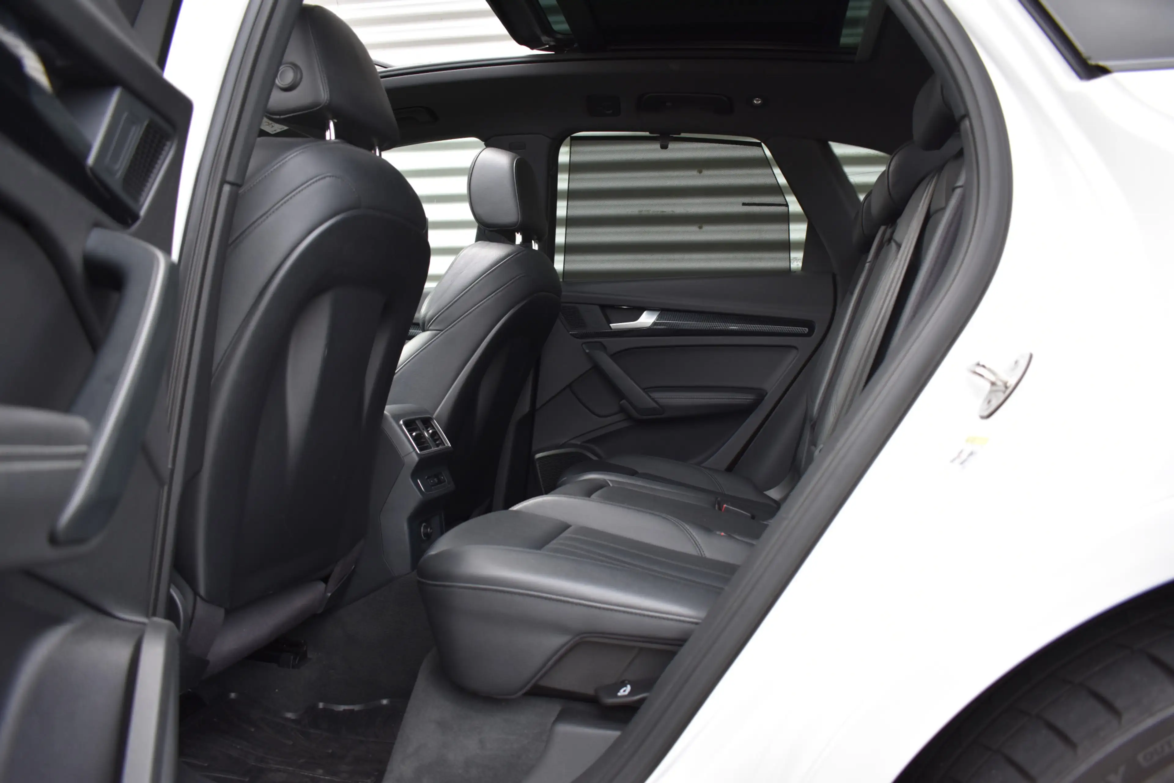 Audi Q5 3.0 TFSI SQ5 quattro Pro Line Plus Matrix-LED | B& — photo 6