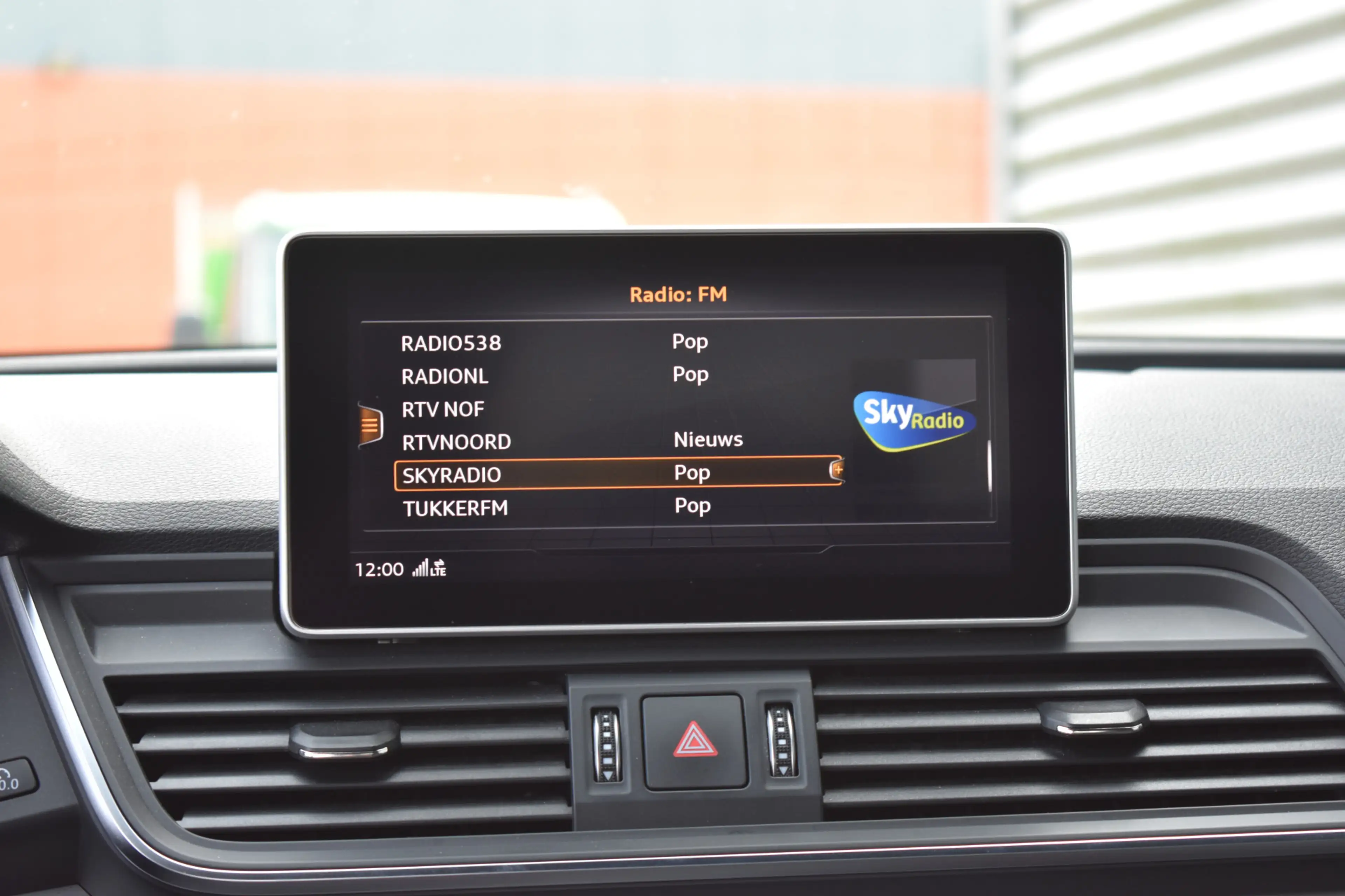 Audi Q5 3.0 TFSI SQ5 quattro Pro Line Plus Matrix-LED | B& — photo 14