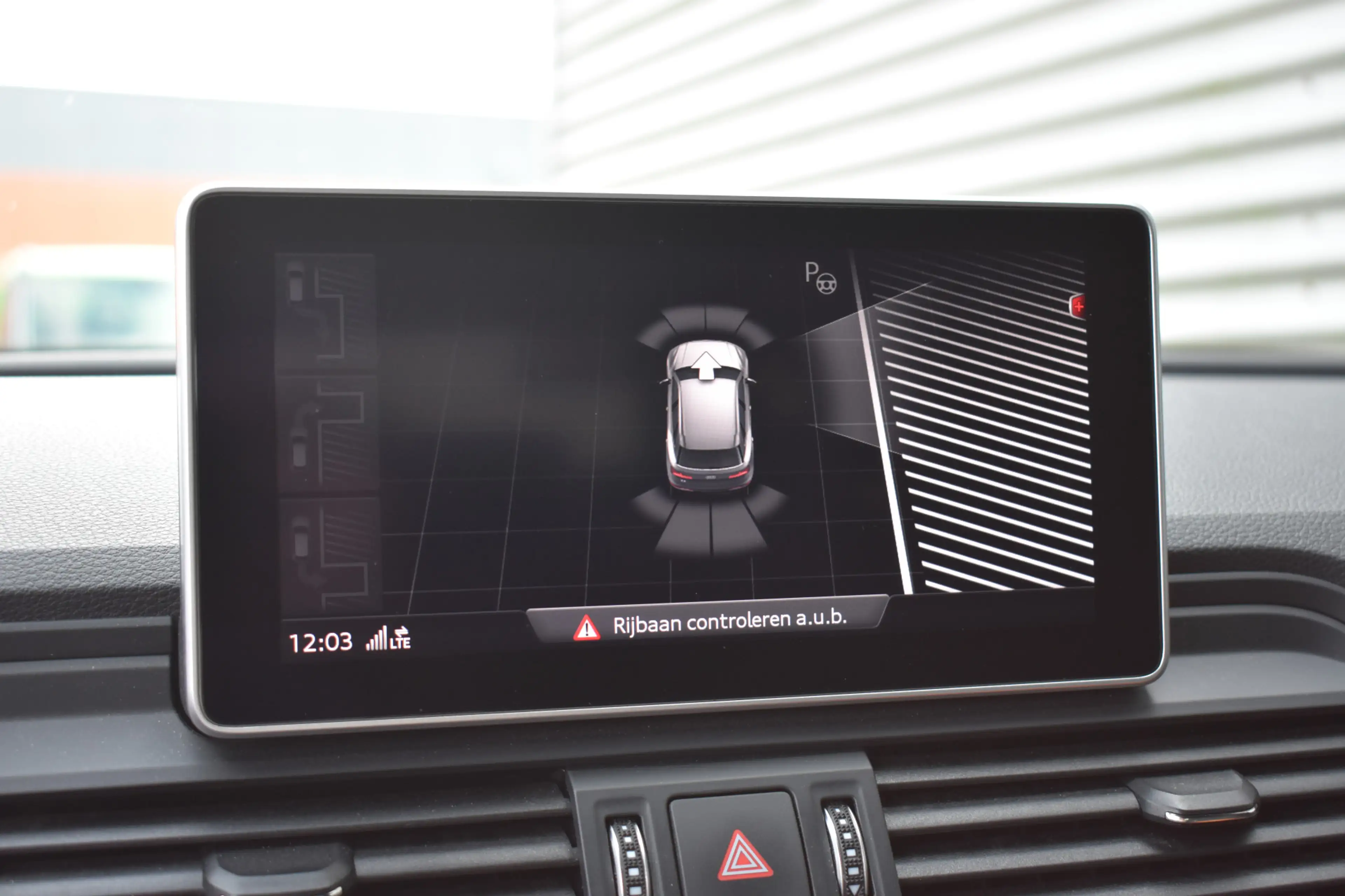 Audi Q5 3.0 TFSI SQ5 quattro Pro Line Plus Matrix-LED | B& — photo 30