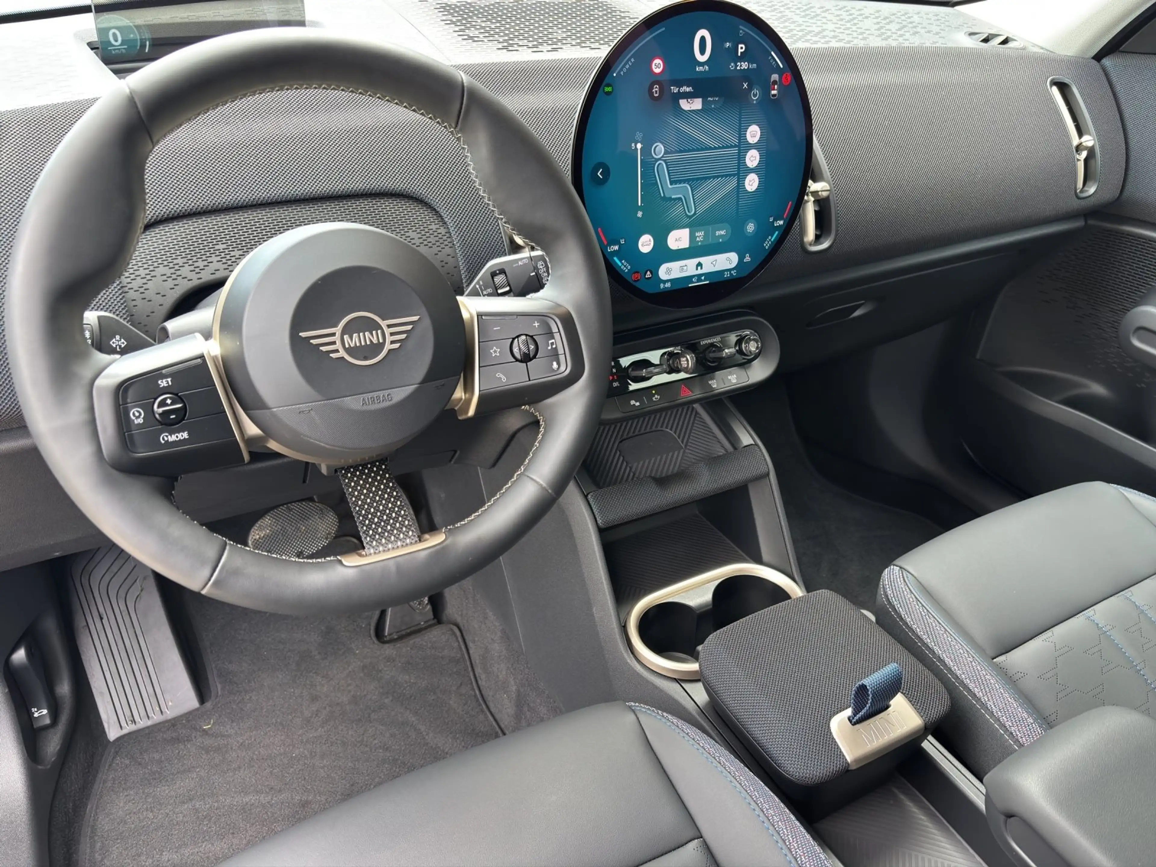 MINI Cooper D Countryman Countryman D Aut./Panorama/Head-Up/LED/AHK/Driving — photo 8