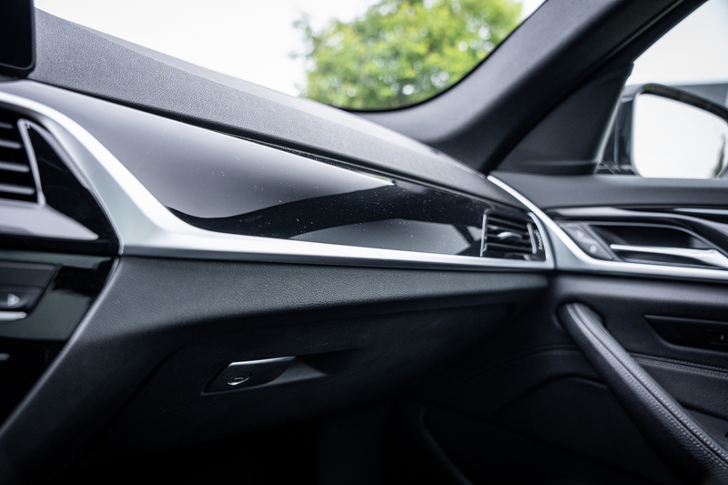 BMW 540 5-serie Touring 540i M Sport xDrive High Executive — photo 35