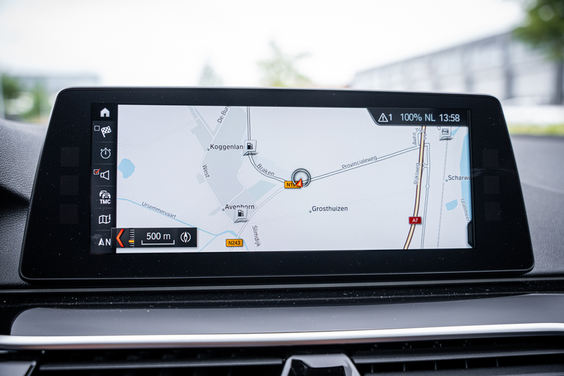 BMW 540 5-serie Touring 540i M Sport xDrive High Executive — photo 40