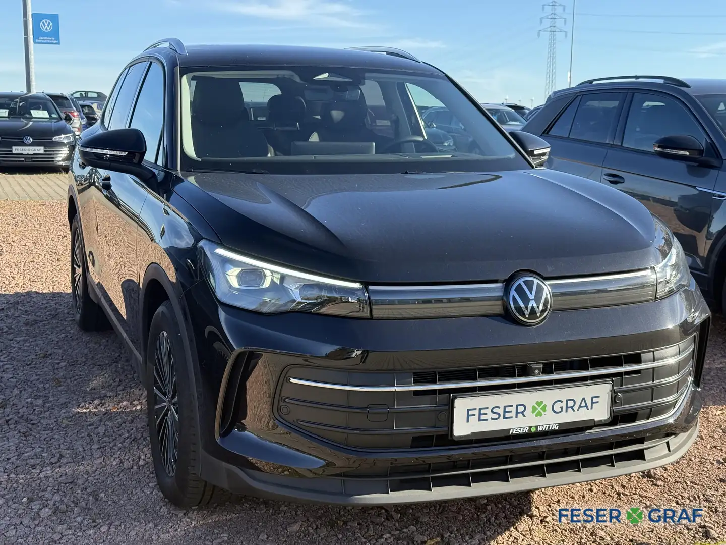 Volkswagen Tiguan 1.5 eTS Life DSG AHK/IQ.DRIVE/IQ.LIGHT/Lenkhz Schwarz - 2