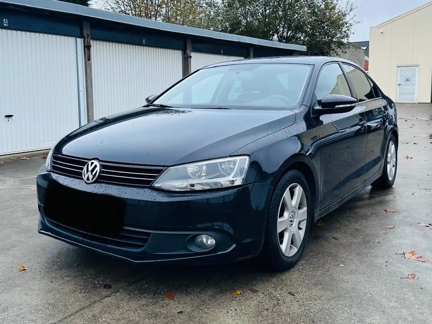Volkswagen Jetta Jetta 1.6 CR TDi Comfortline - état impeccable Czarny - 1