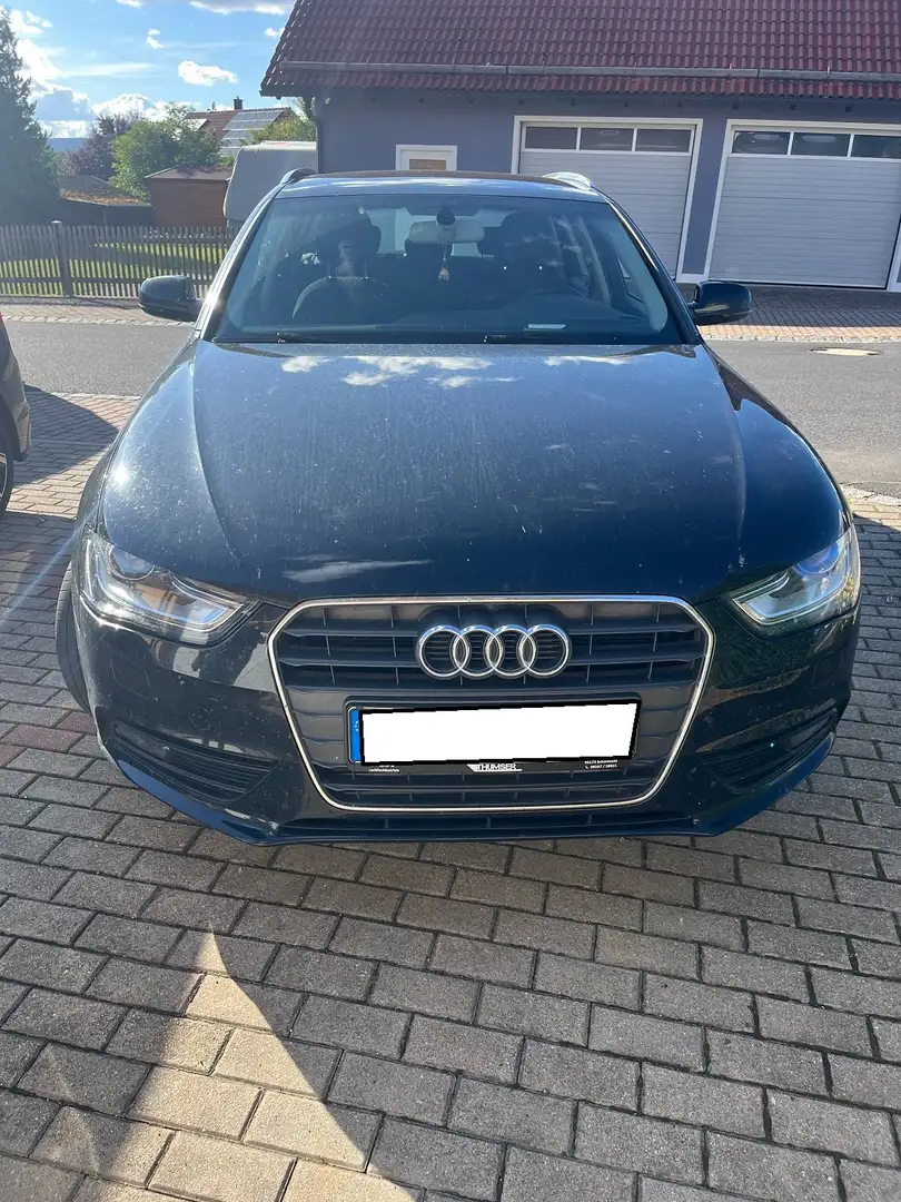 Audi A4 A4 Avant Diesel Avant 2.0 TDI DPF Ambiente Černá - 1