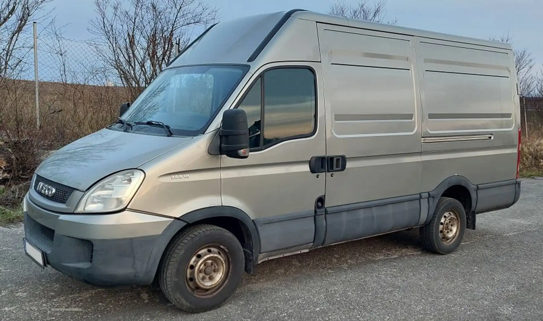Iveco Daily 3.0 L Diesel - 35S18V - ZWEI Schiebetüren - AHV - RFK Grau - 1