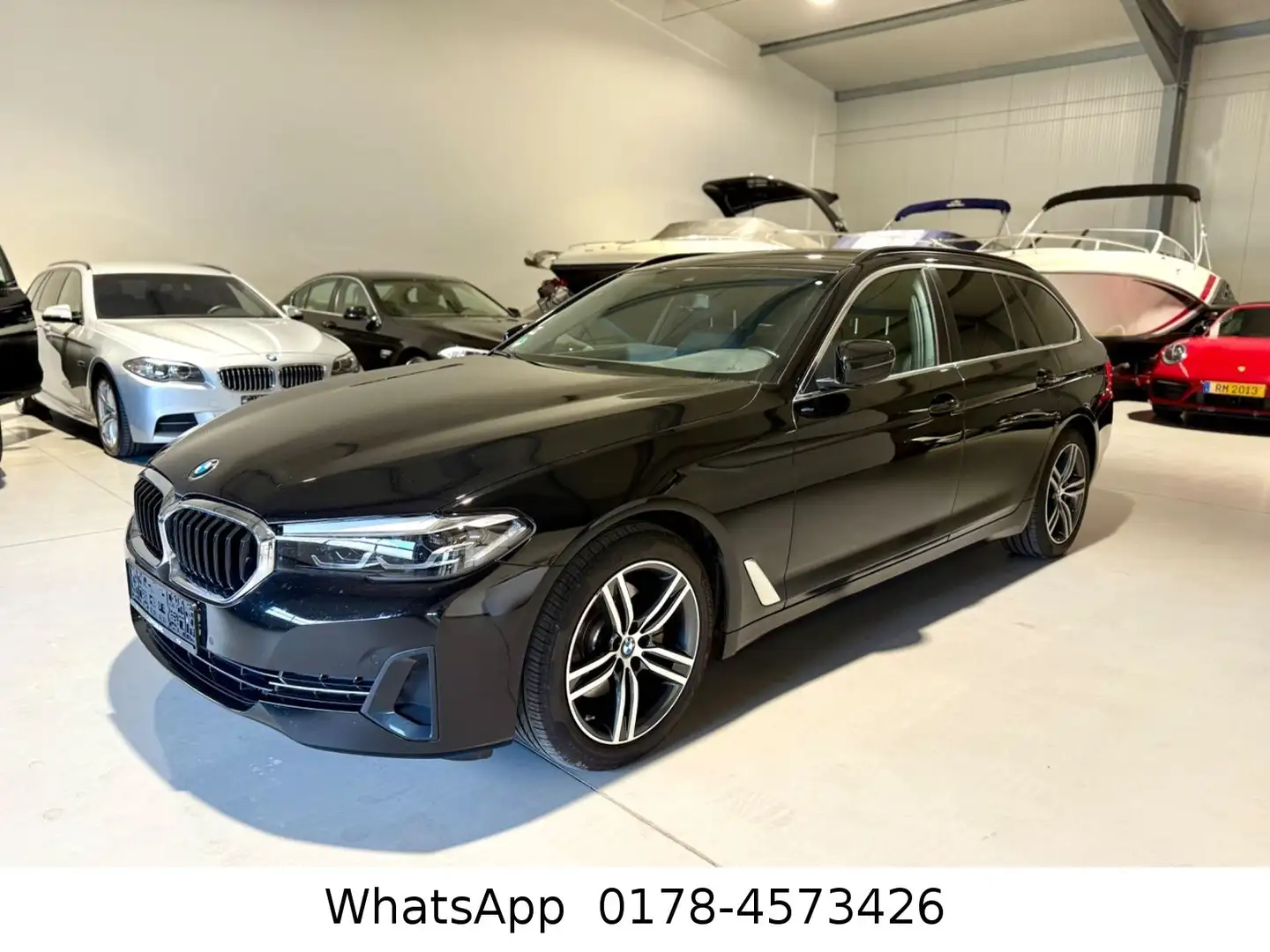 BMW 520 d Touring Autom. LED/Harman/Kardon/Live Cockp Schwarz - 1