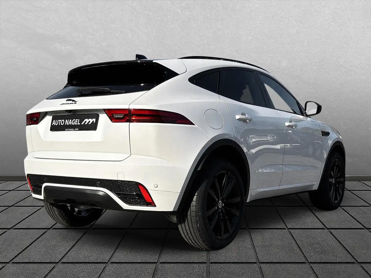 Jaguar E-Pace E-Pace D200 AWD R-Dyn.SE 20"AHK Pano HUD WinterP White - 2