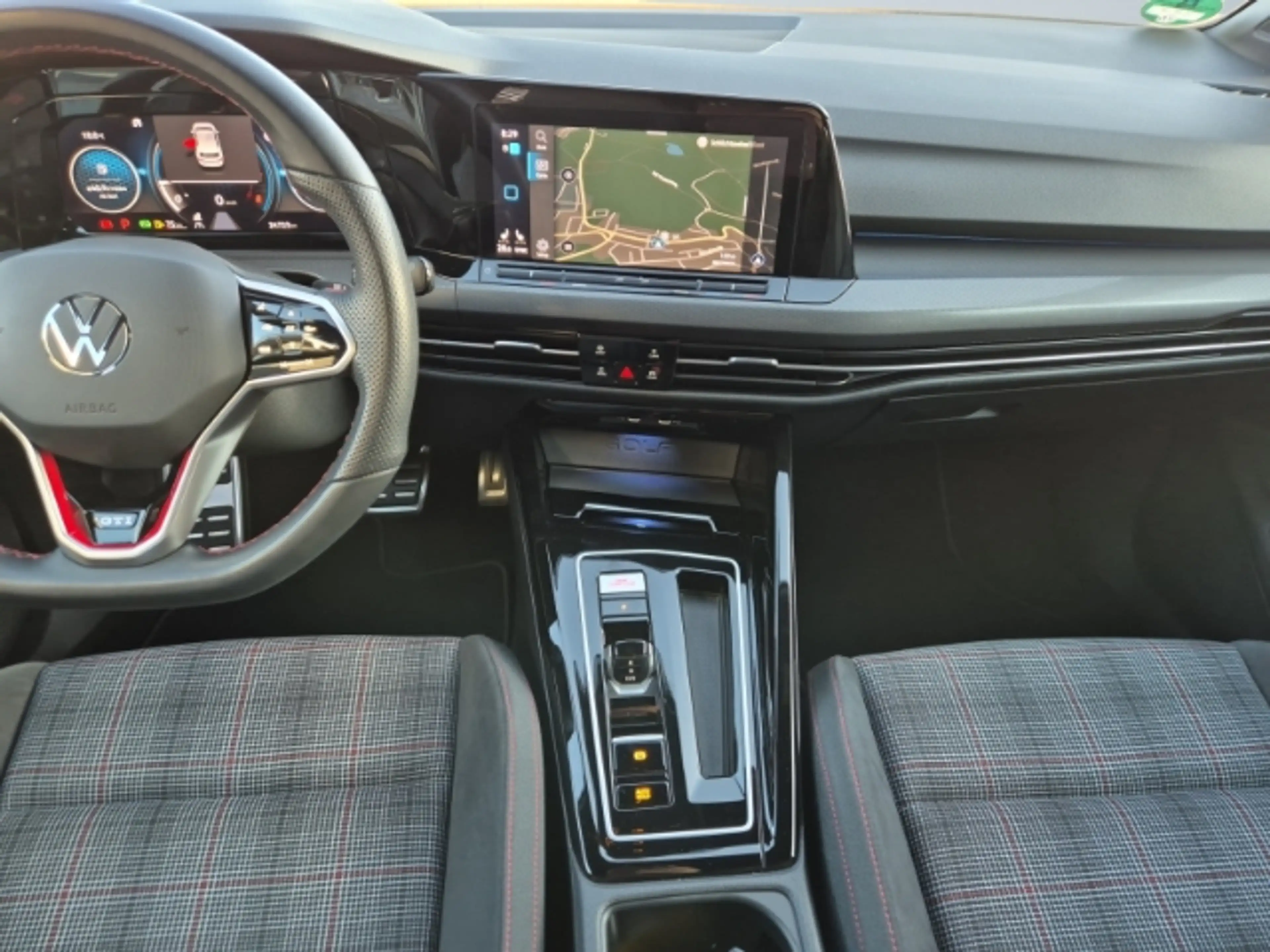Volkswagen Golf GTI 2.0 TSI DSG +AHK +Navi +ACC+Side Assist — photo 15