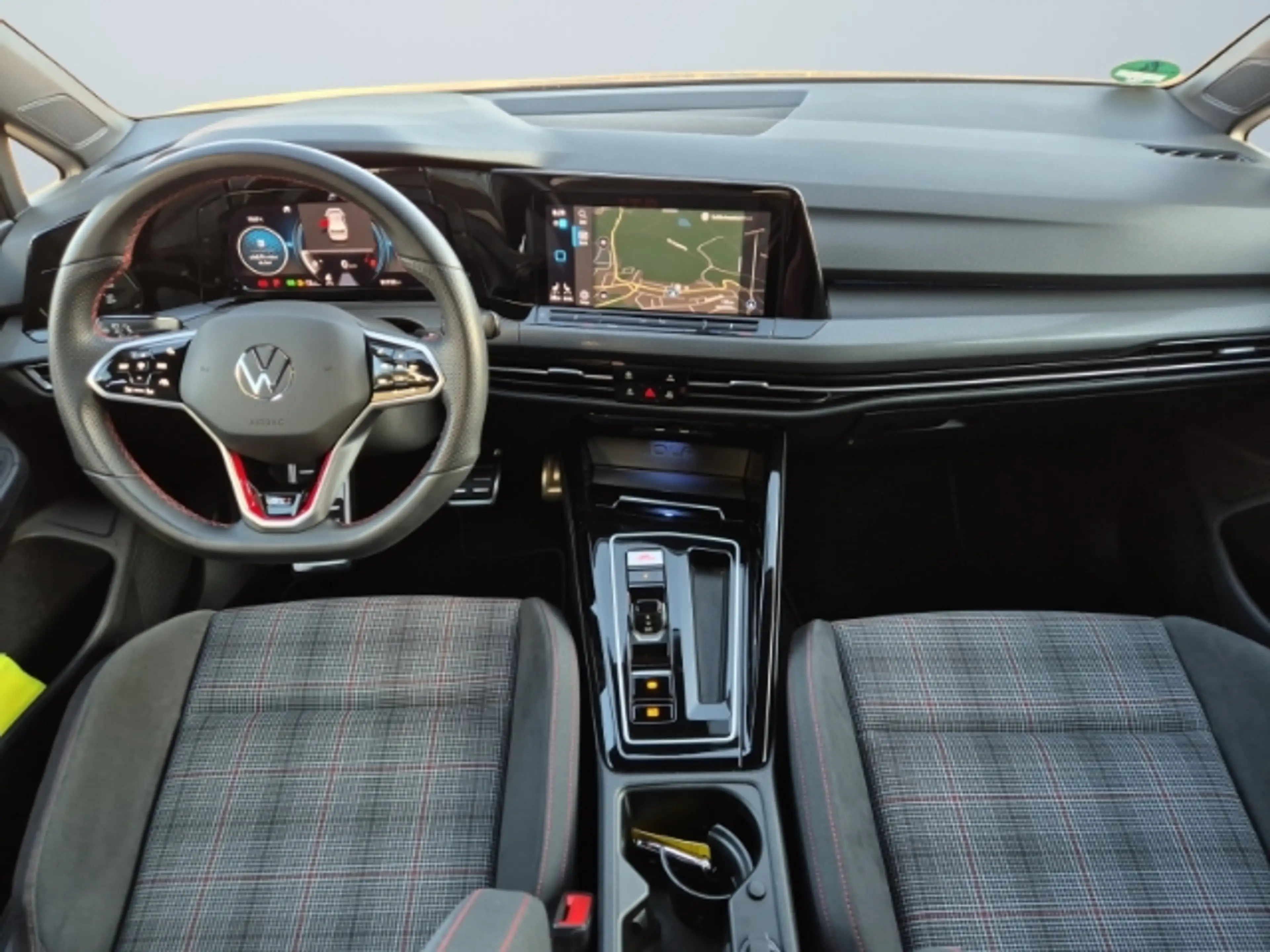 Volkswagen Golf GTI 2.0 TSI DSG +AHK +Navi +ACC+Side Assist — photo 10