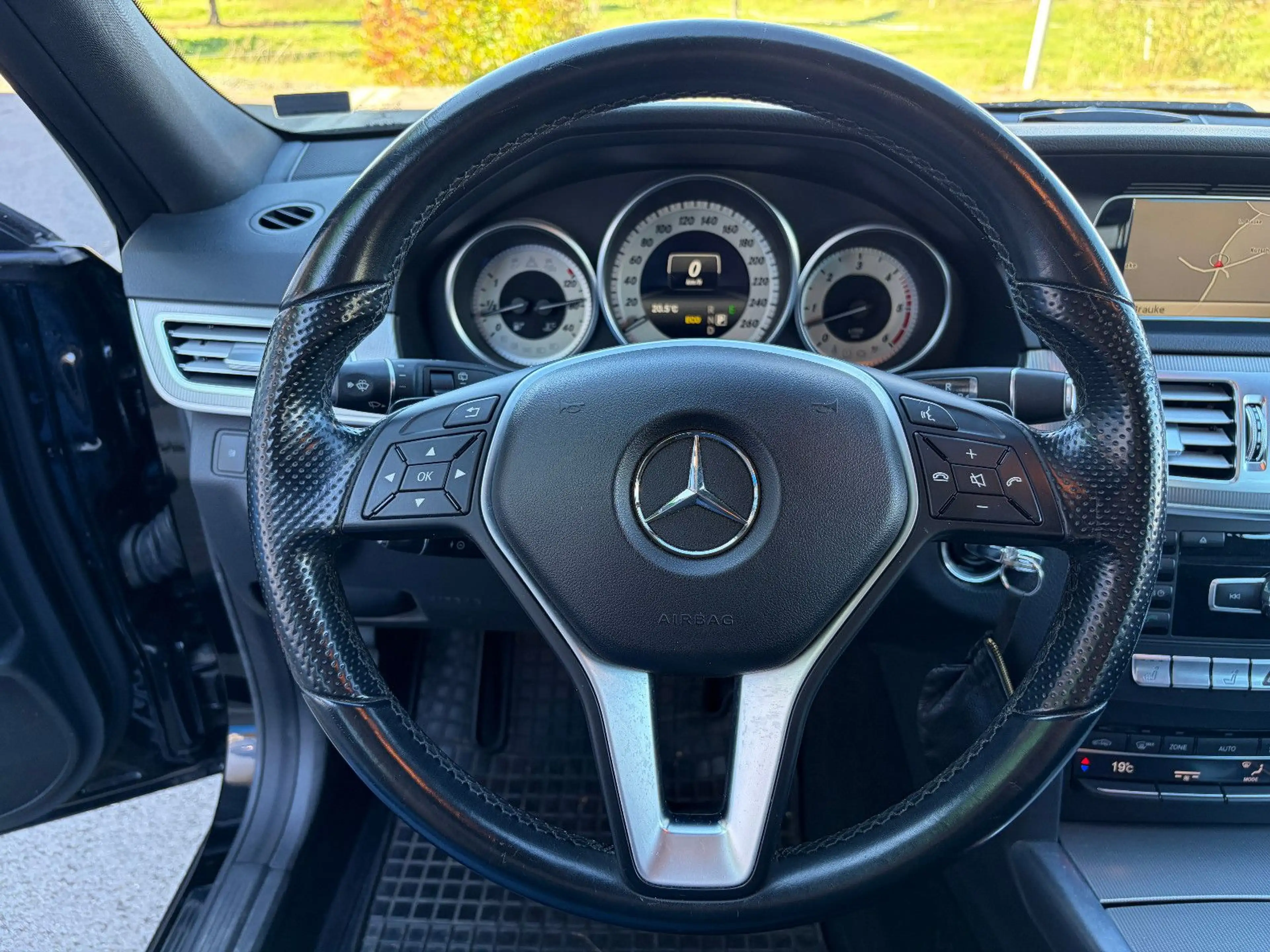 Mercedes-Benz E 350 CDi T-Modell BlueTec Avantgarde LED NAV — photo 16