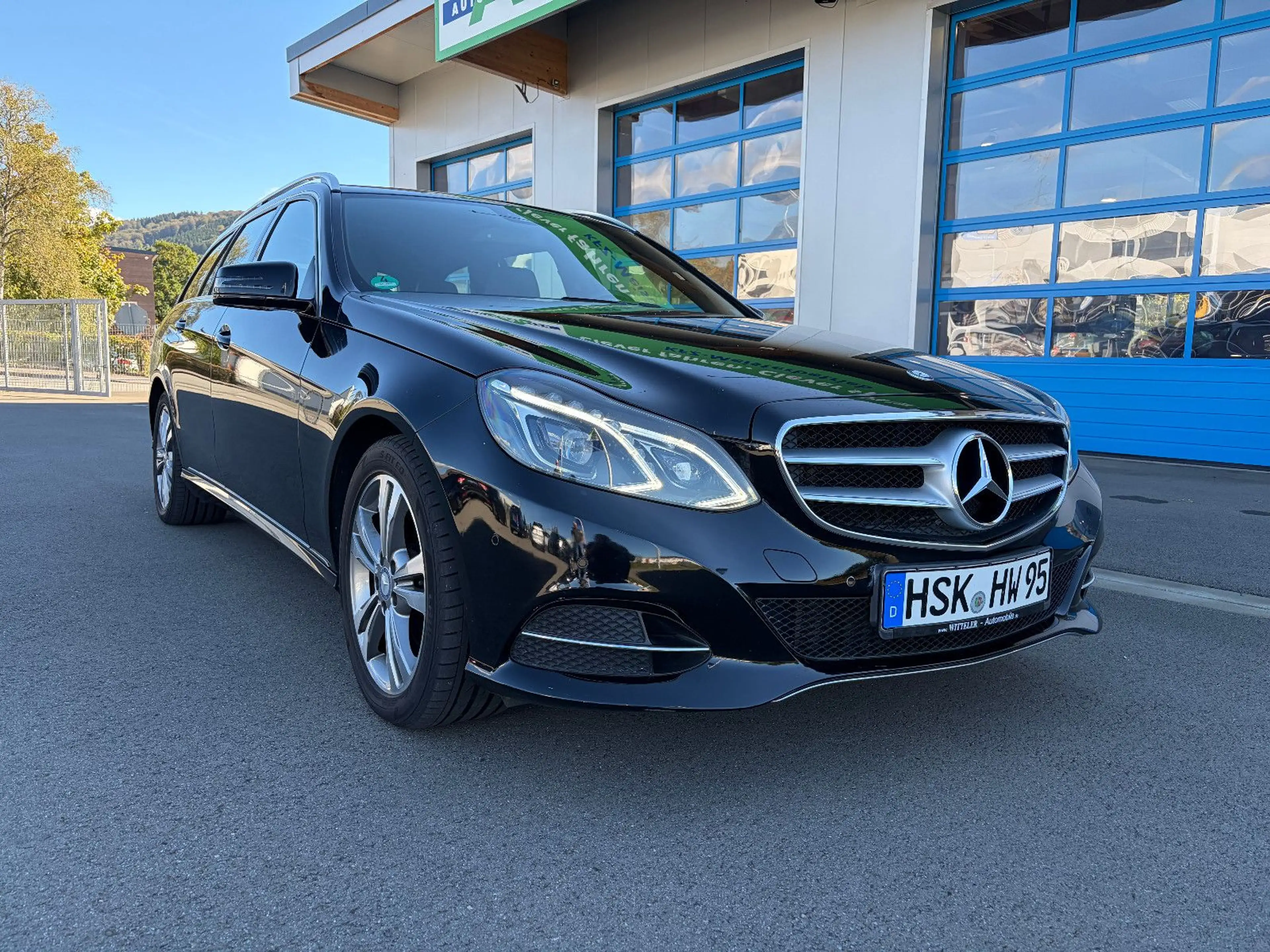 Mercedes-Benz E 350 CDi T-Modell BlueTec Avantgarde LED NAV — photo 2